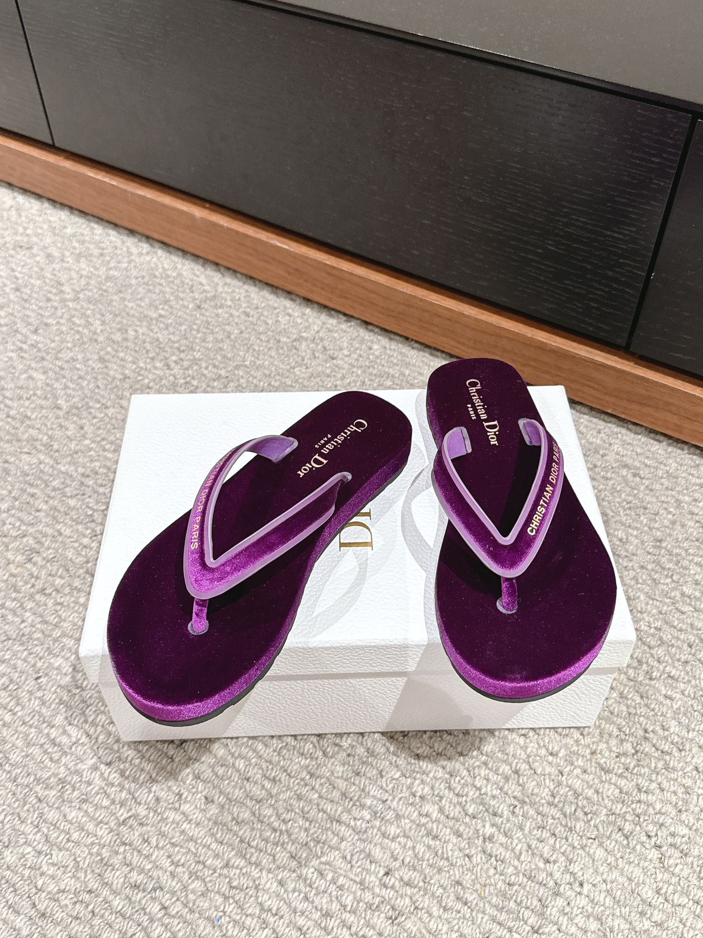 Bagsaaa D10rsea Thong Sandal Purple Velvet