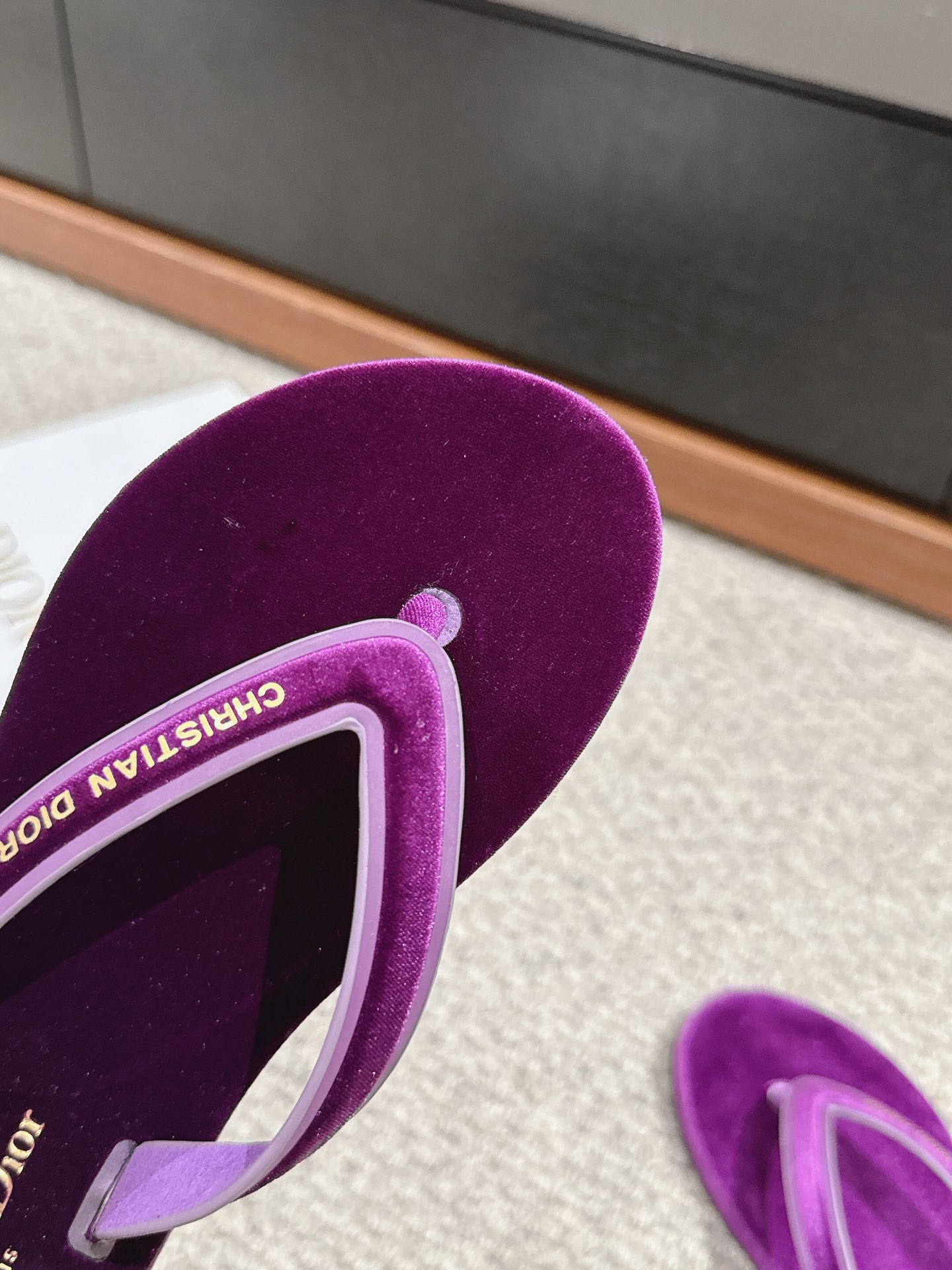 Bagsaaa D10rsea Thong Sandal Purple Velvet