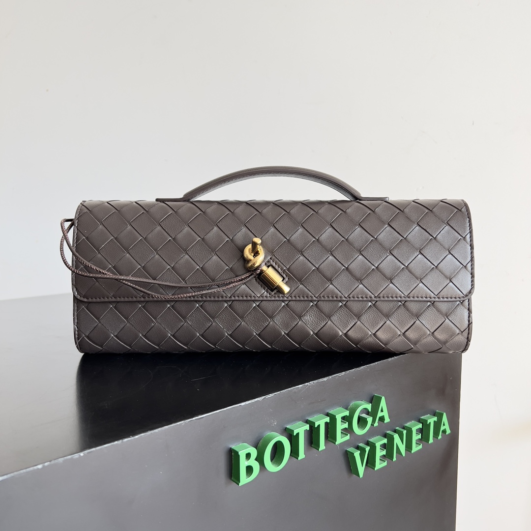 Bagsaaa B0tt*ga Ven*ta Long Clutch Andiamo With Handle Fondant - 31*13*3cm