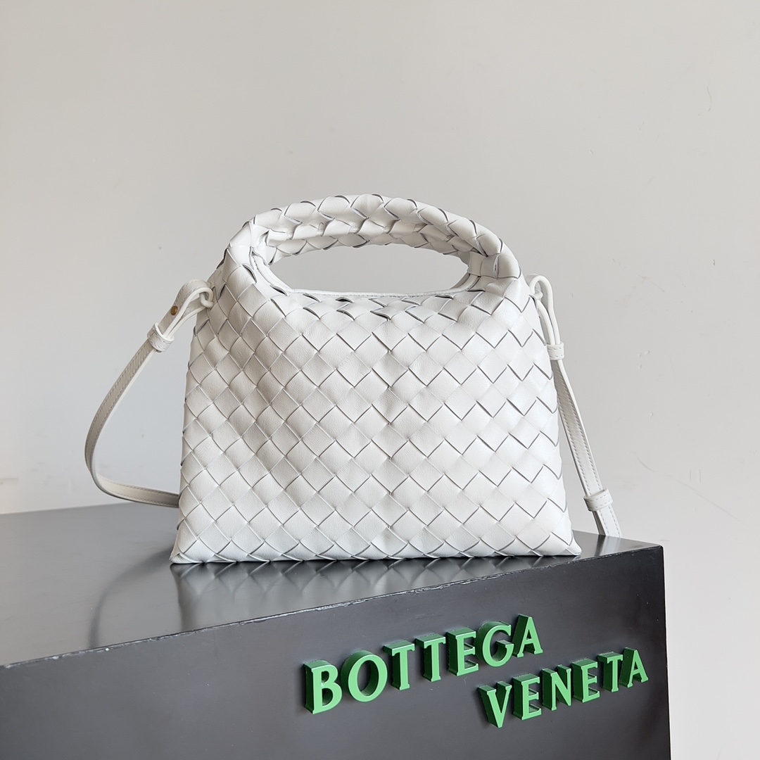 Bagsaaa B0tt*ga Ven*ta Mini Hop White - 25.5*14.5*11cm