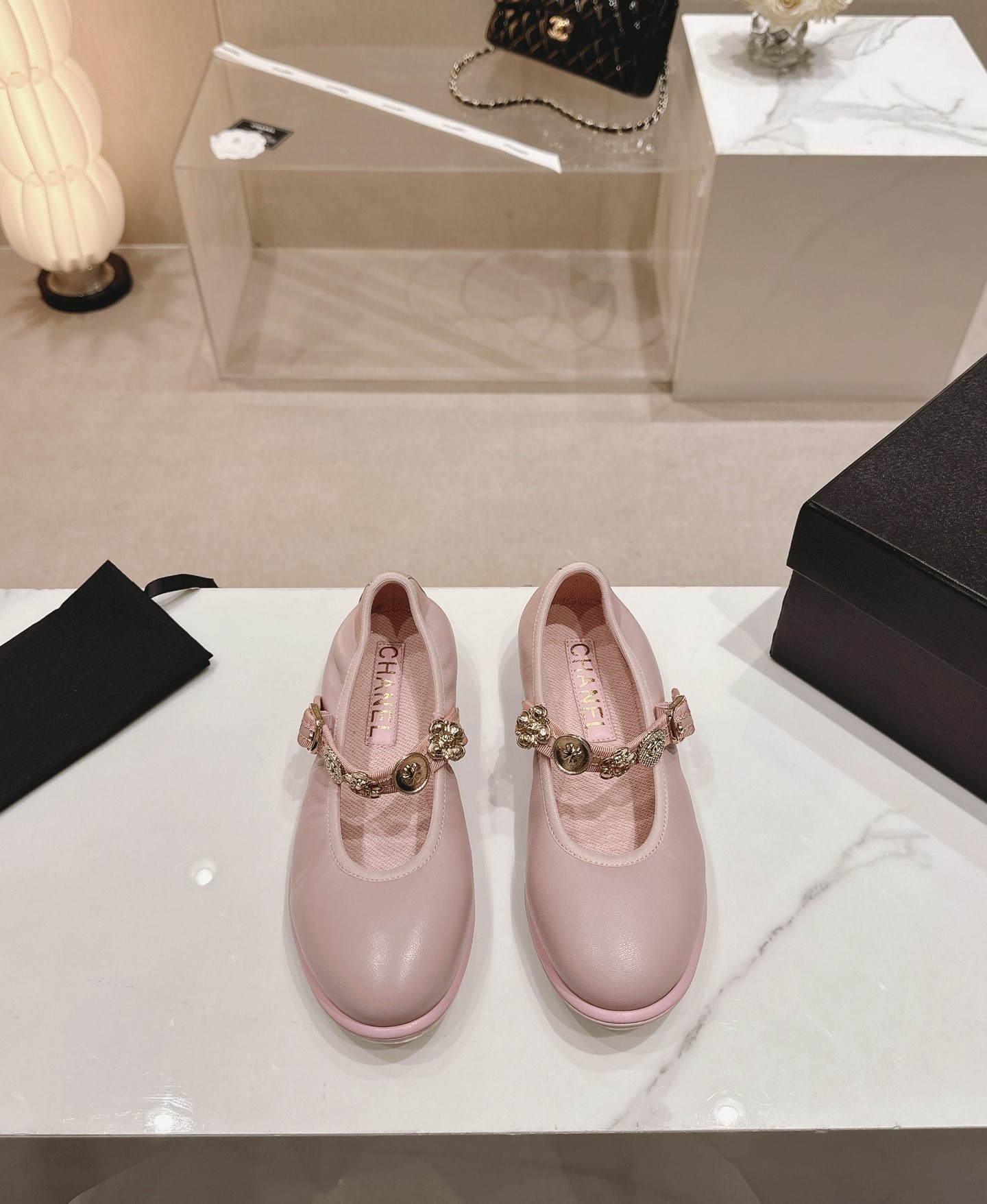 Bagsaaa Ch**el Mary Janes G45778 Pink