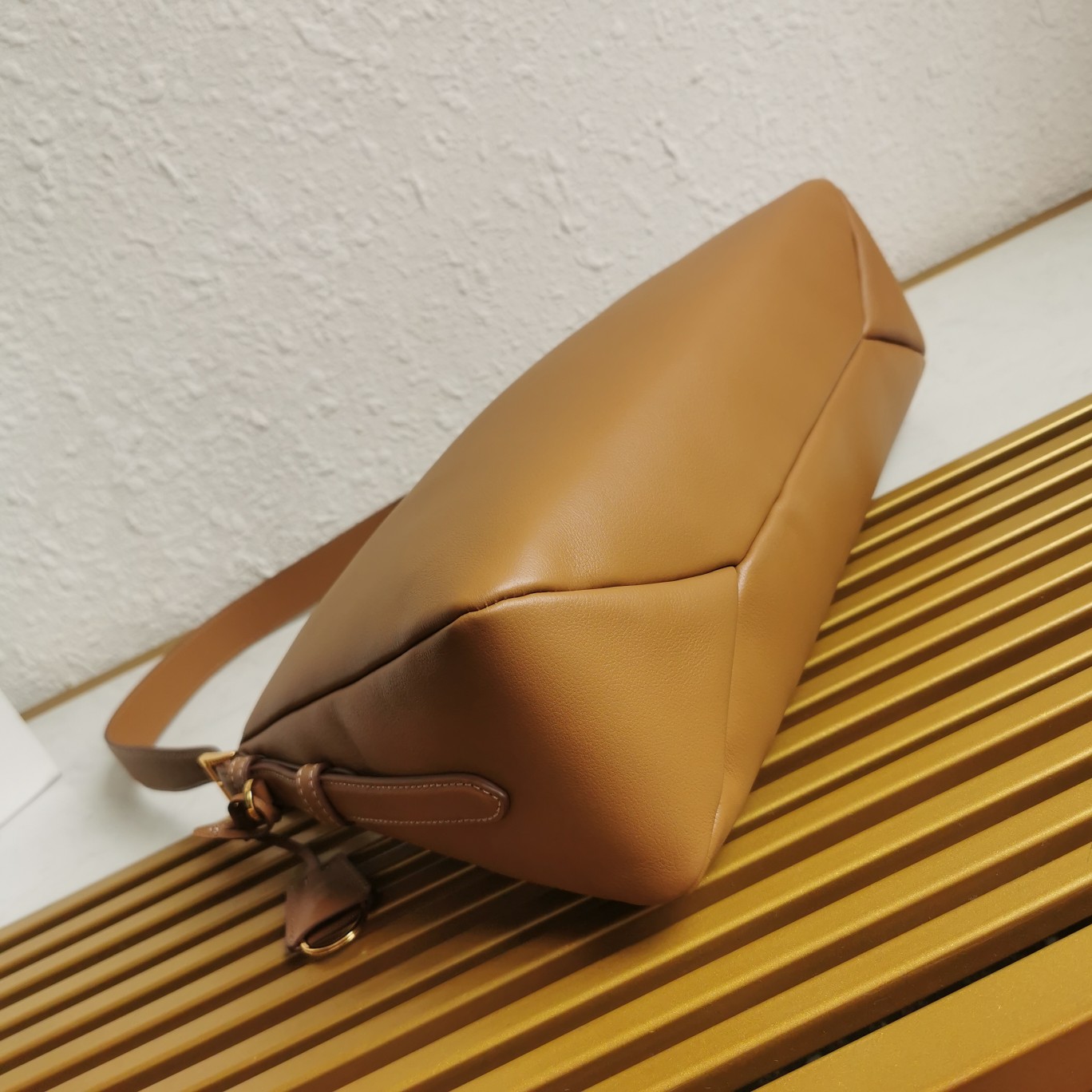 Bagsaaa Pra*a Aimèe Large Leather Shoulder Bag Brown - 39x23x12 cm