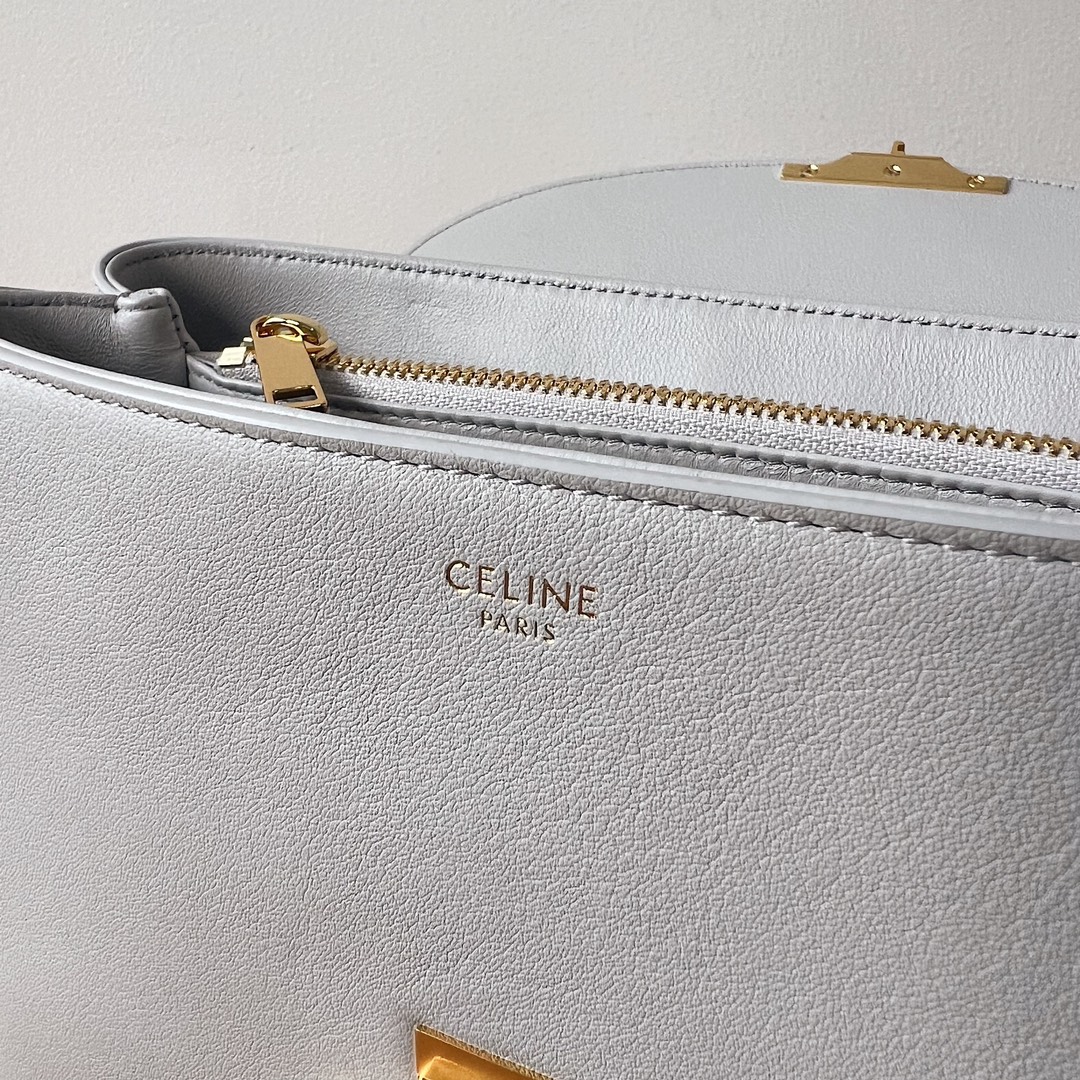 Bagsaaa Ce1i*e Medium Nino Bag In S*pple Calfskin Cloudy Grey - 25 X 17.5 X 10 CM