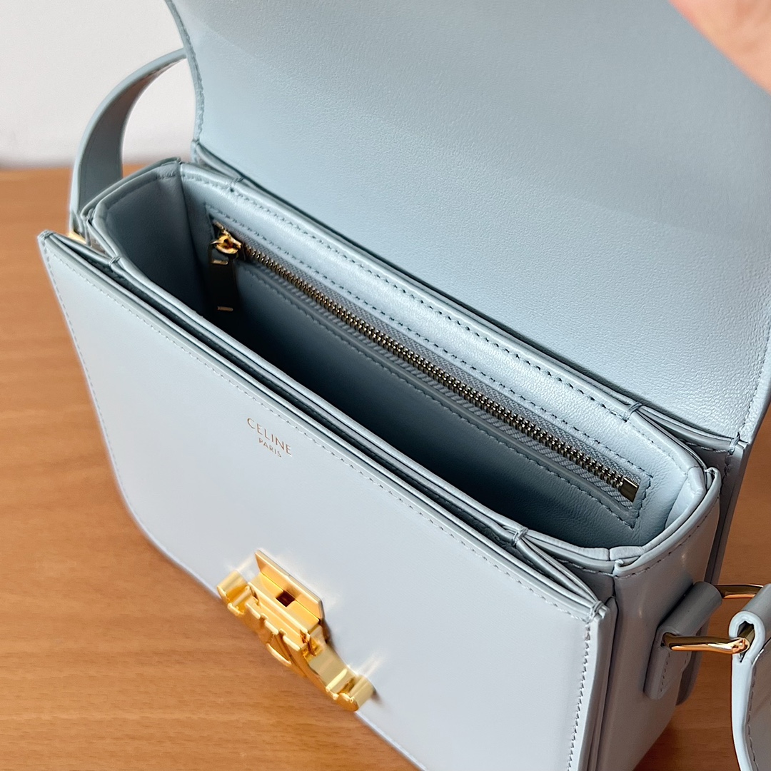 Bagsaaa Ce1i*e Teen Triomphe Bag In Shiny Calfskin Pale Blue - 18.5 X 13.5 X 7 CM