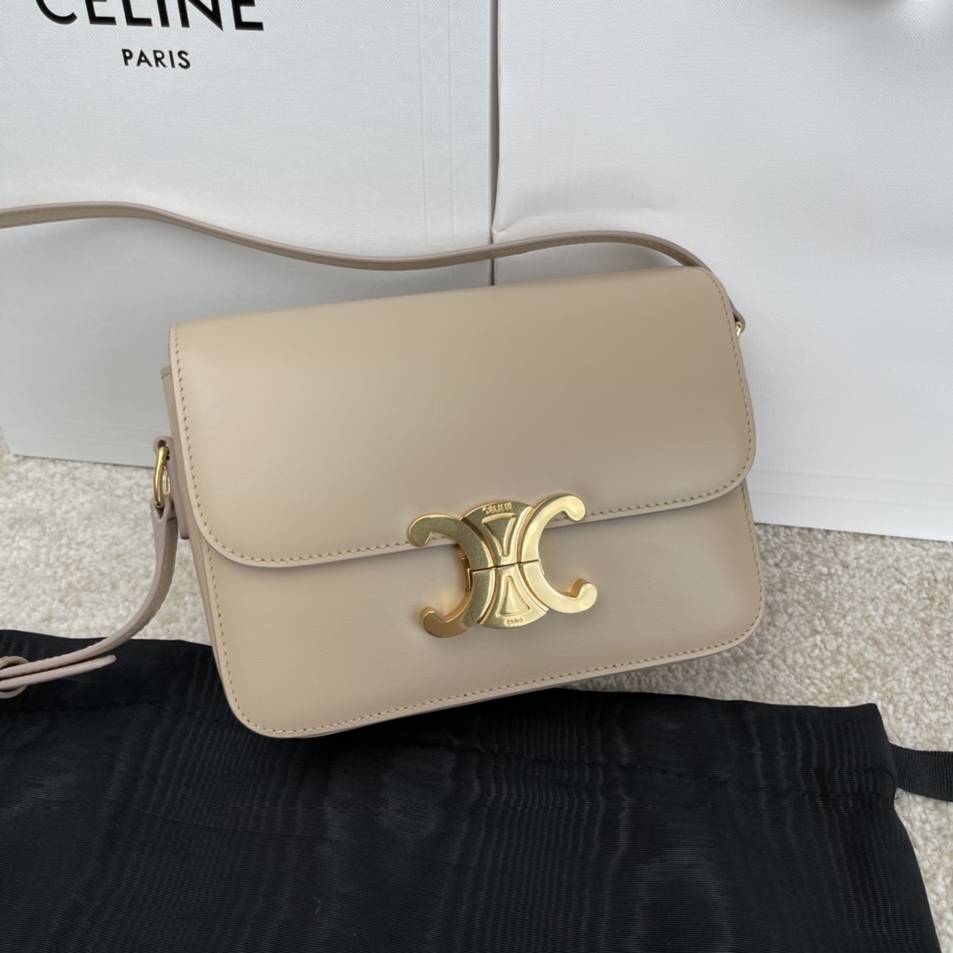 Bagsaaa Ce1i*e Teen Triomphe Bag In Shiny Calfskin Light Stone - 18.5 X 13.5 X 7 CM