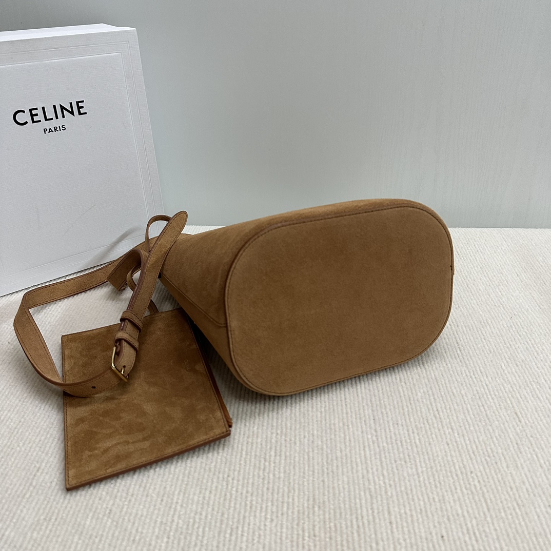 Bagsaaa Ce1i*e Medium L0vise Bag In Suede Calfskin - 23.5 X 24 X 16 CM