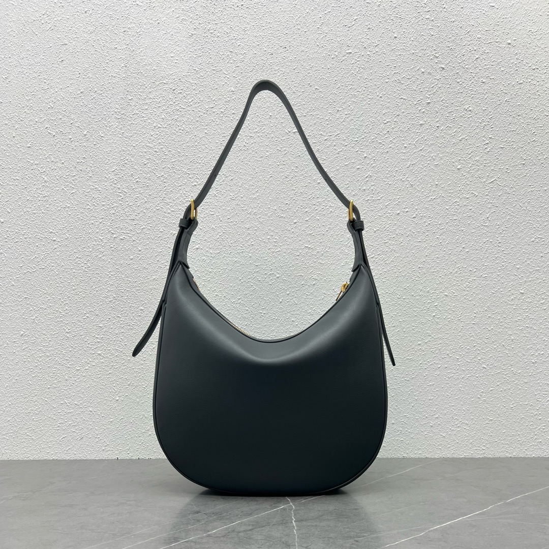 Bagsaaa Ce1i*e Medium Heloïse Bag Cuir Triomphe In S*pple Calfskin Black - 30 X 28.5 X 8 CM