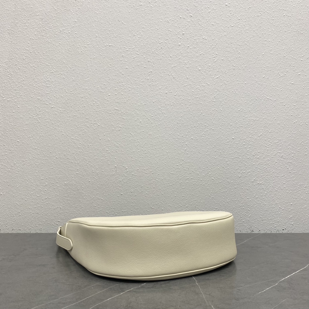 Bagsaaa Ce1i*e Medium Heloïse Bag Cuir Triomphe In S*pple Calfskin Beige - 30 X 28.5 X 8 CM