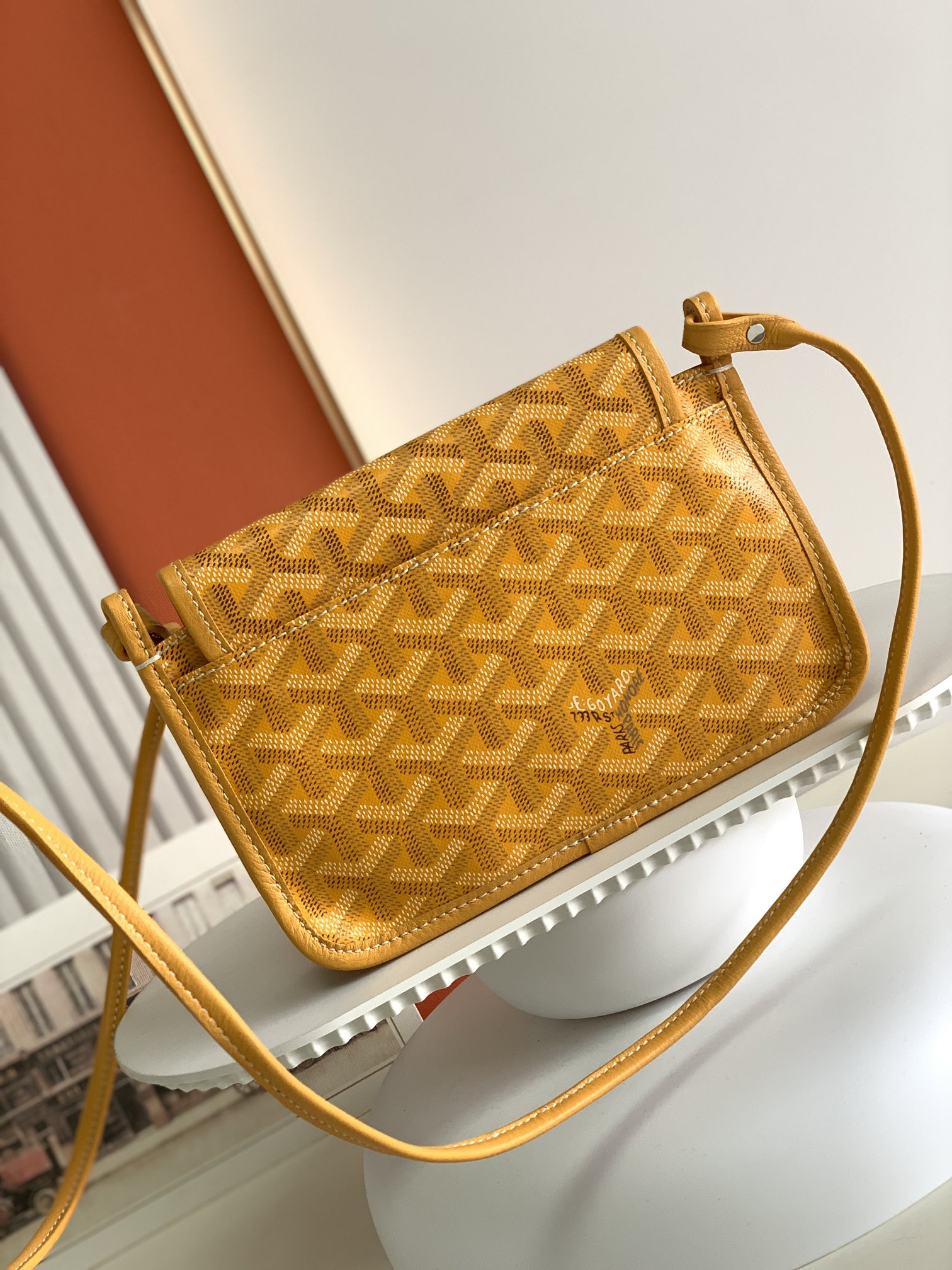 Bagsaaa G09ard Plumet Pocket Wallet Yellow - 14 x 2.5 x 20.5 cm