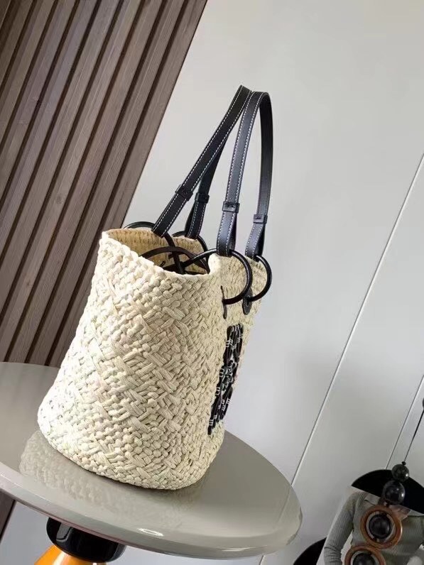 Bagsaaa L0ew* Medium Anagram Basket Bag In Iraca Palm And Calfskin Black - 46X24.5X16 cm