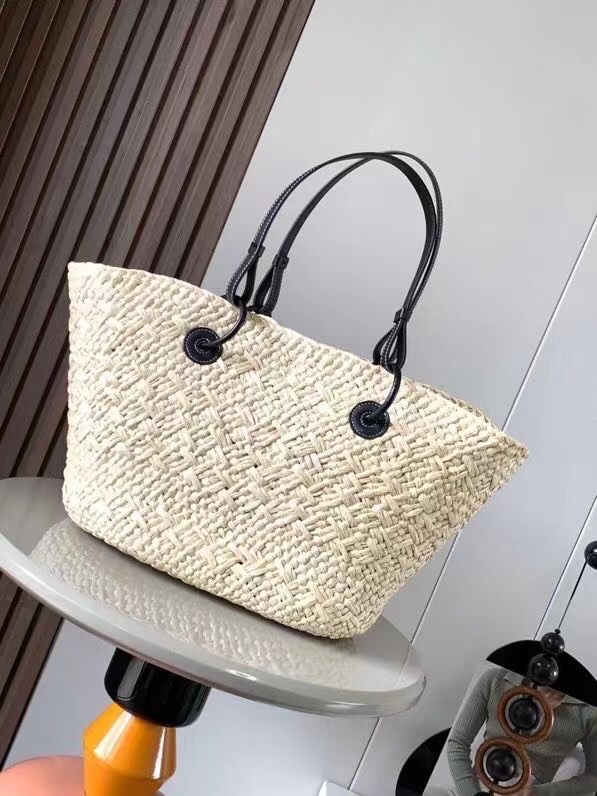 Bagsaaa L0ew* Medium Anagram Basket Bag In Iraca Palm And Calfskin Black - 46X24.5X16 cm