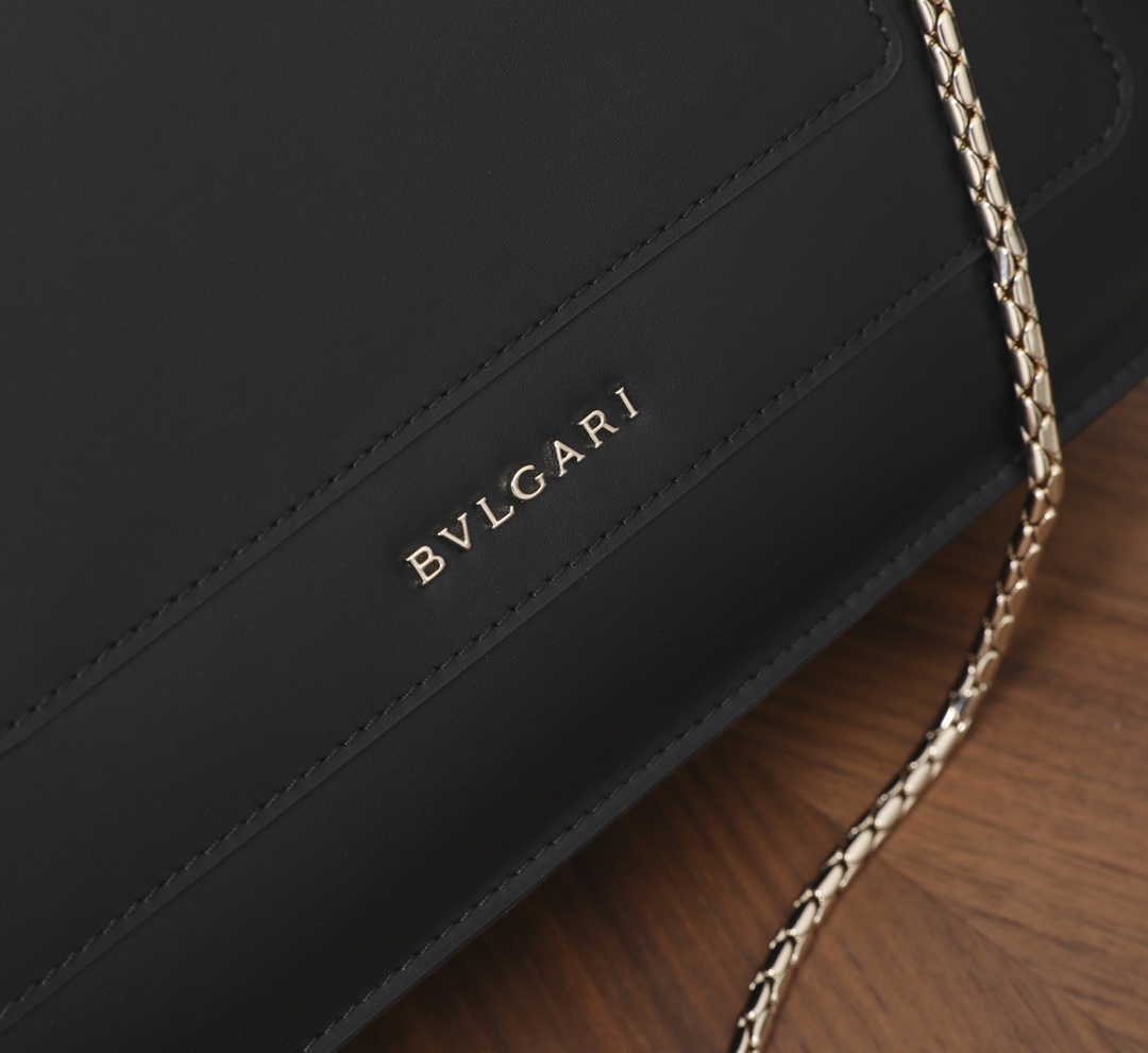Bagsaaa Bv1g*ai Serpenti Forever Shoulder Bag Black - 27.5 x 18 x 7 cm