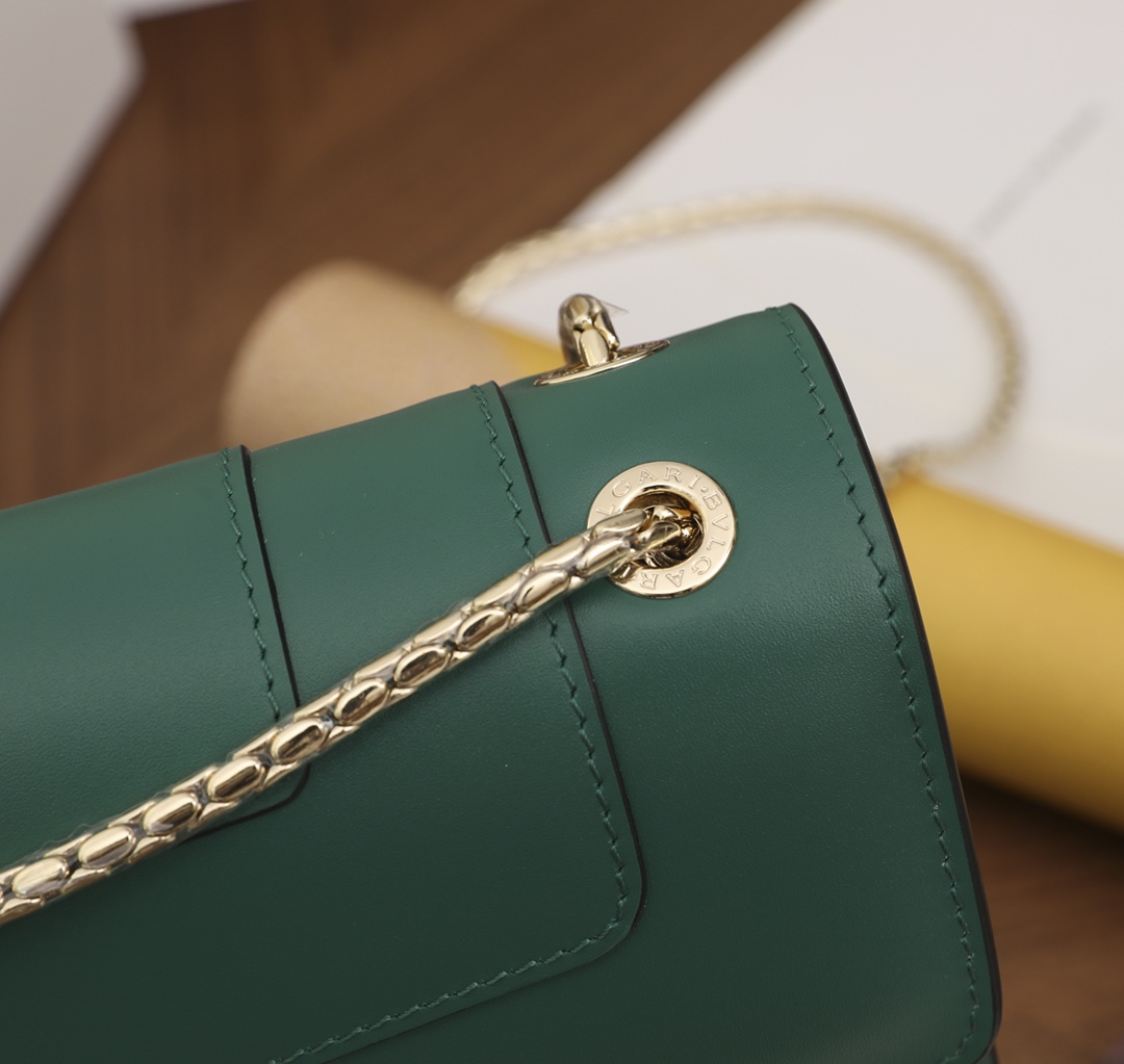 Bagsaaa Bv1g*ai Serpenti Forever Shoulder Bag Green - 27.5 x 18 x 7 cm
