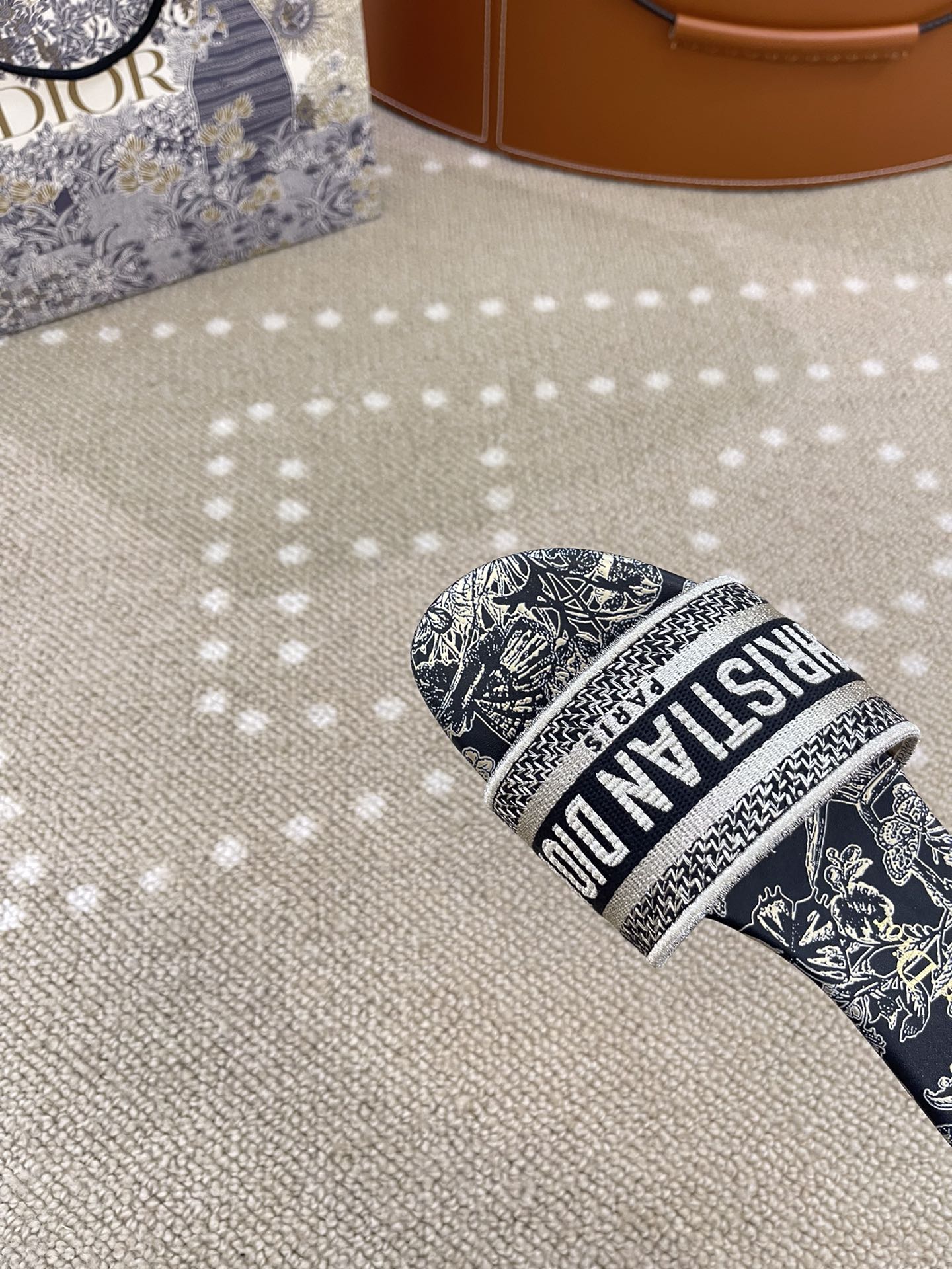 Bagsaaa D10r Dway Slide Black and Gold-Tone Toile de Jouy Mexico Embroidered Cotton with Metallic Thread