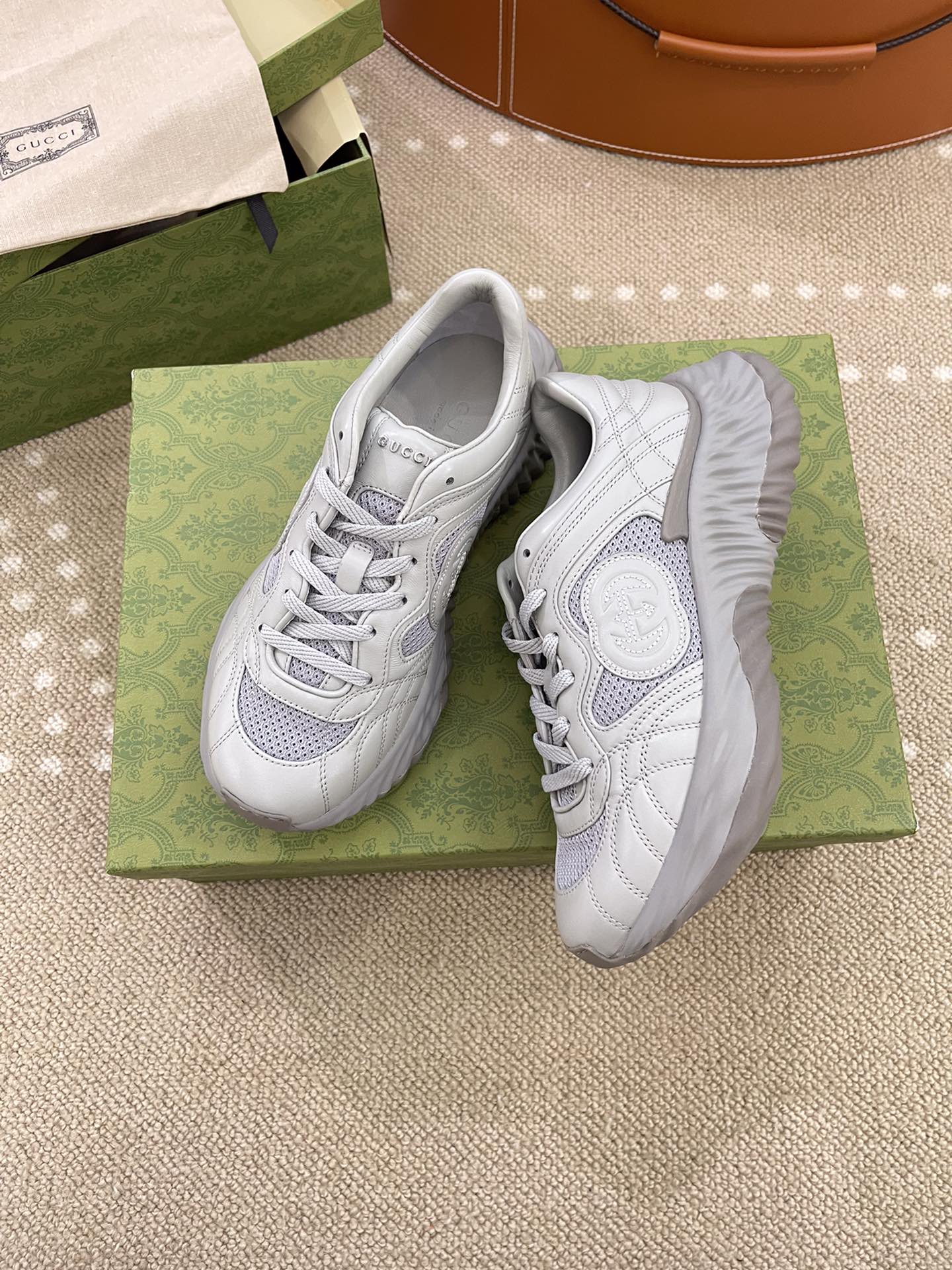 Bagsaaa Gvc*1 Ripple Trainer Grey 771471