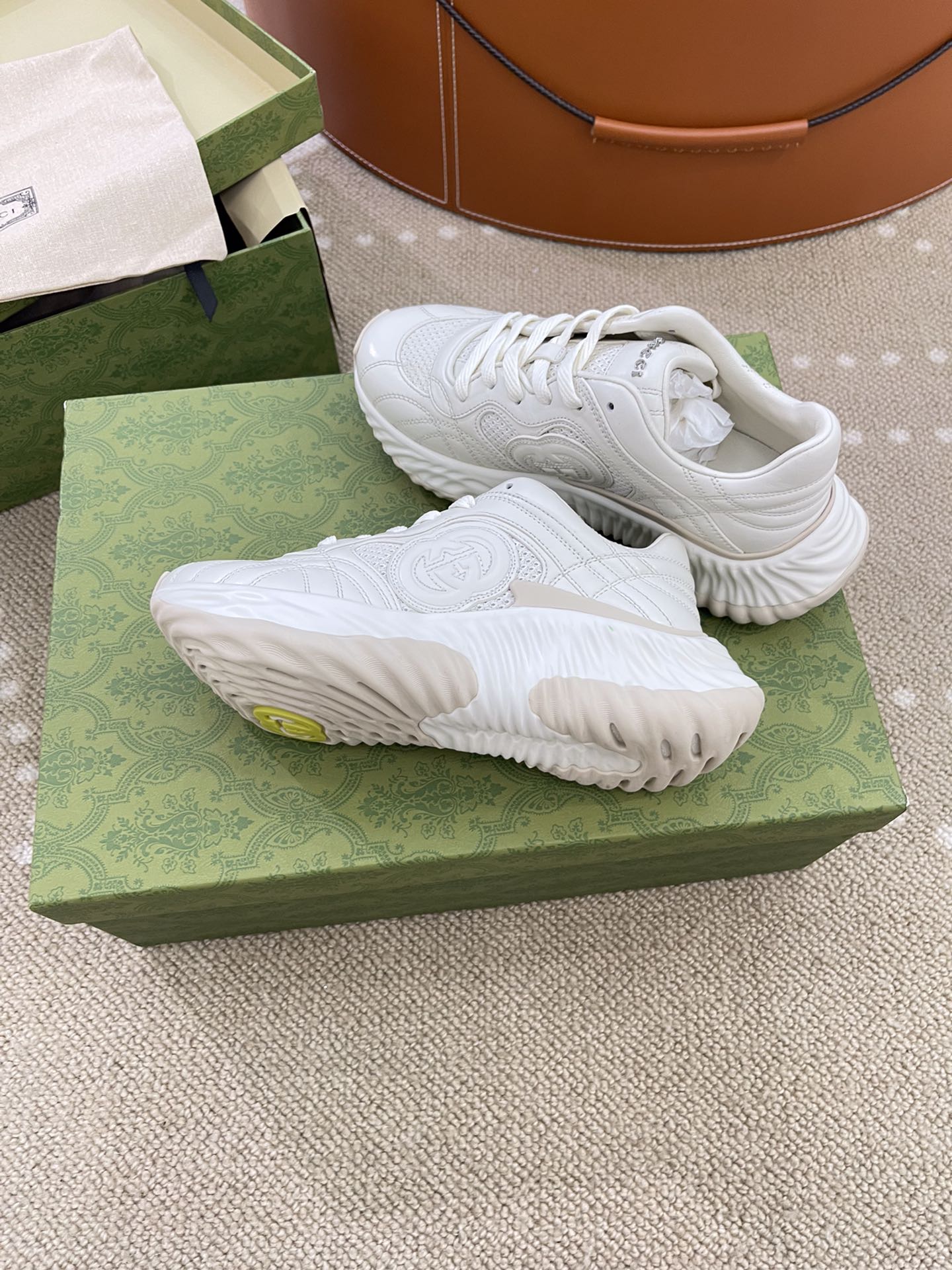 Bagsaaa Gvc*1 Ripple Trainer White 771471