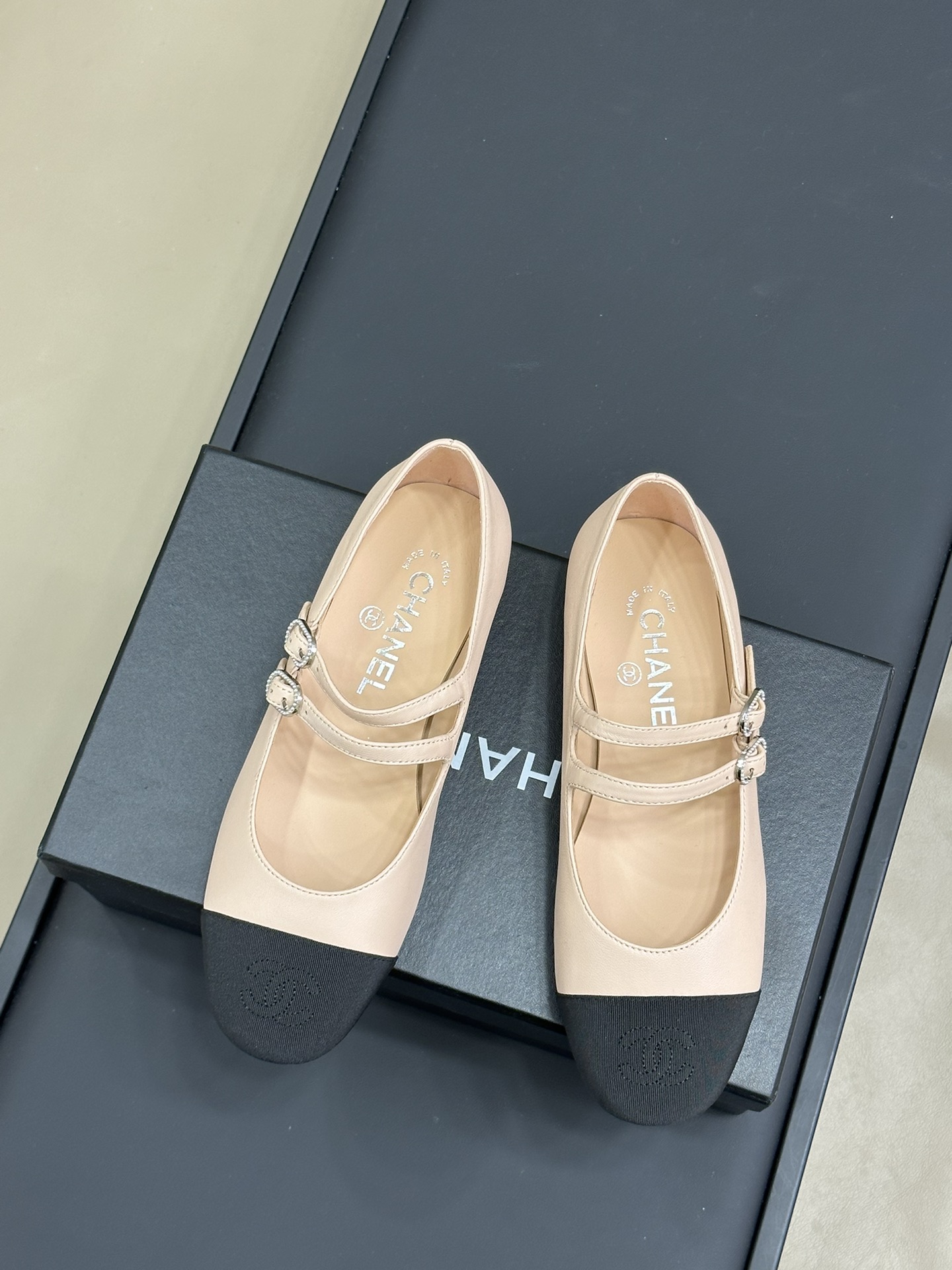 Bagsaaa Ch**el Mary Janes Beige Lambskin G45697