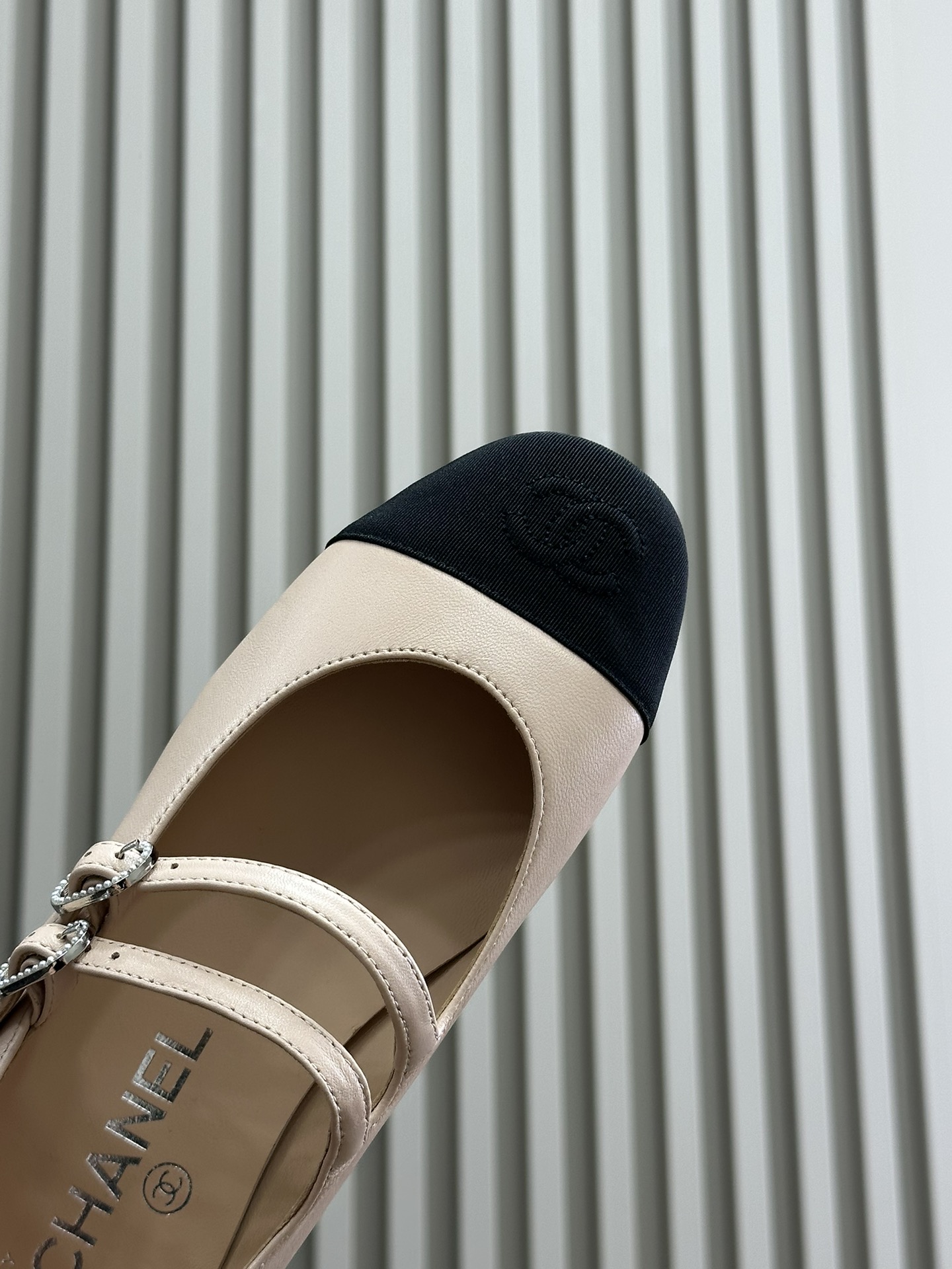 Bagsaaa Ch**el Mary Janes Beige Lambskin G45697