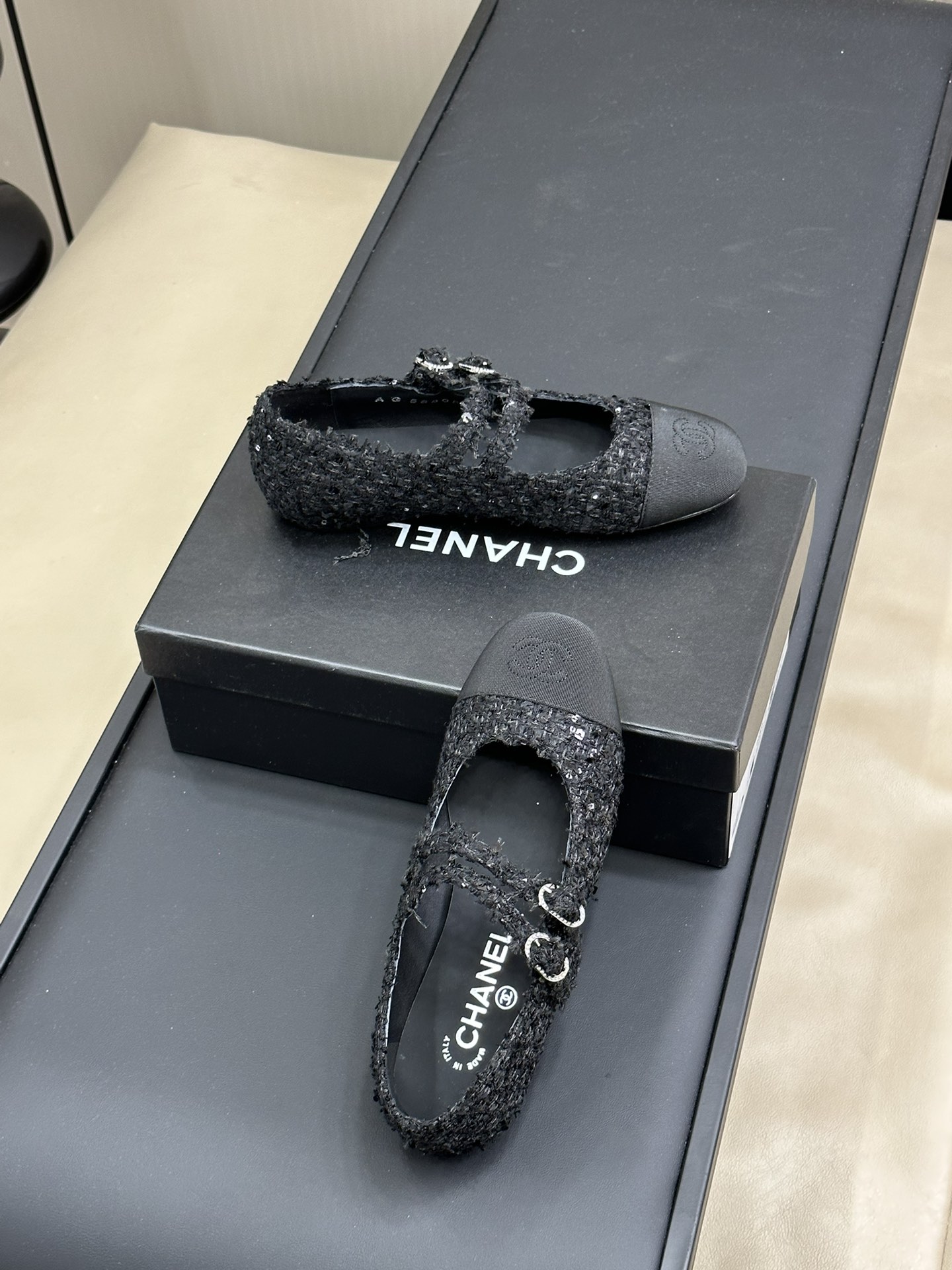 Bagsaaa Ch**el Mary Janes Black Tweed G45697