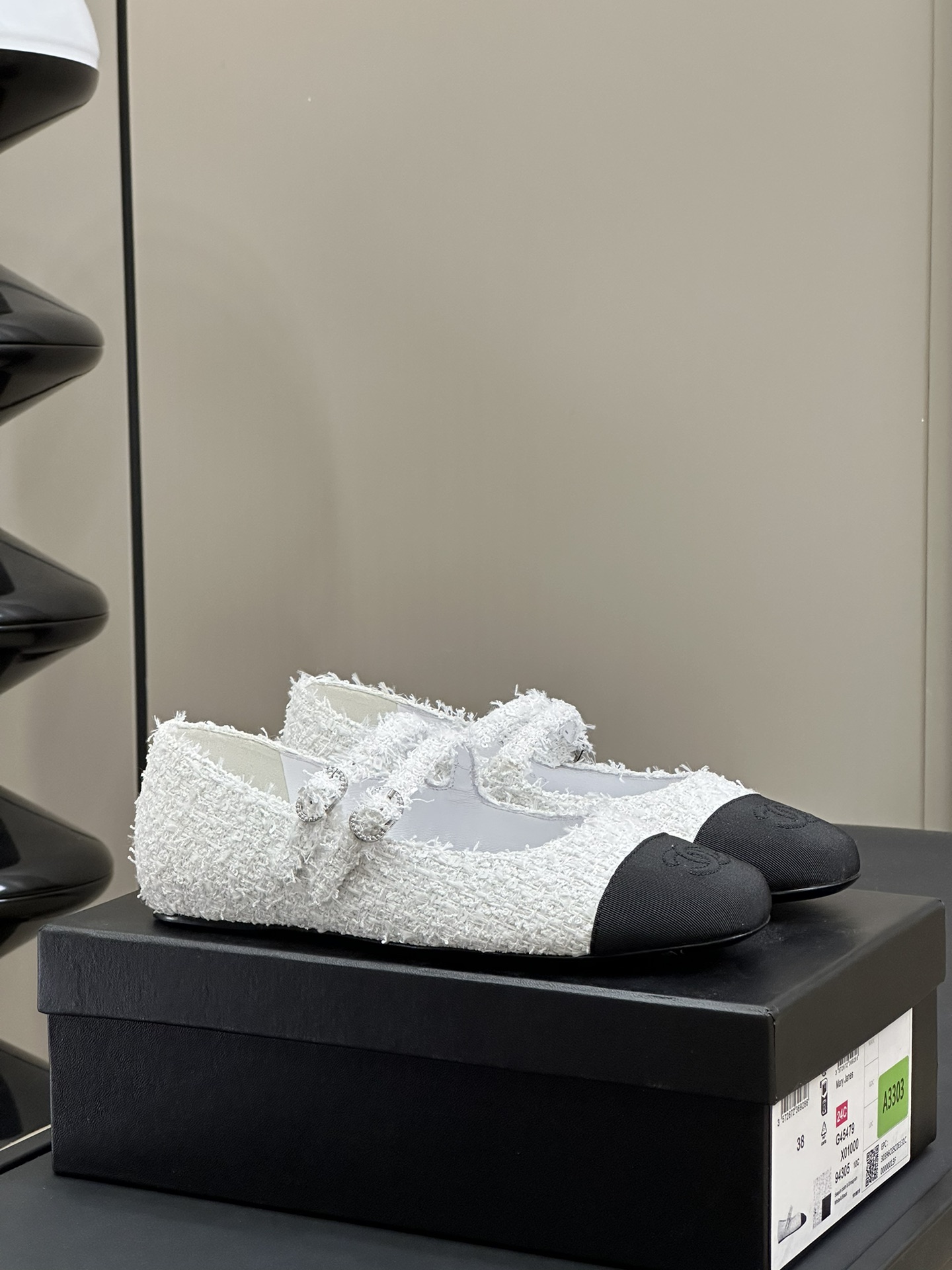 Bagsaaa Ch**el Mary Janes White Tweed G45697
