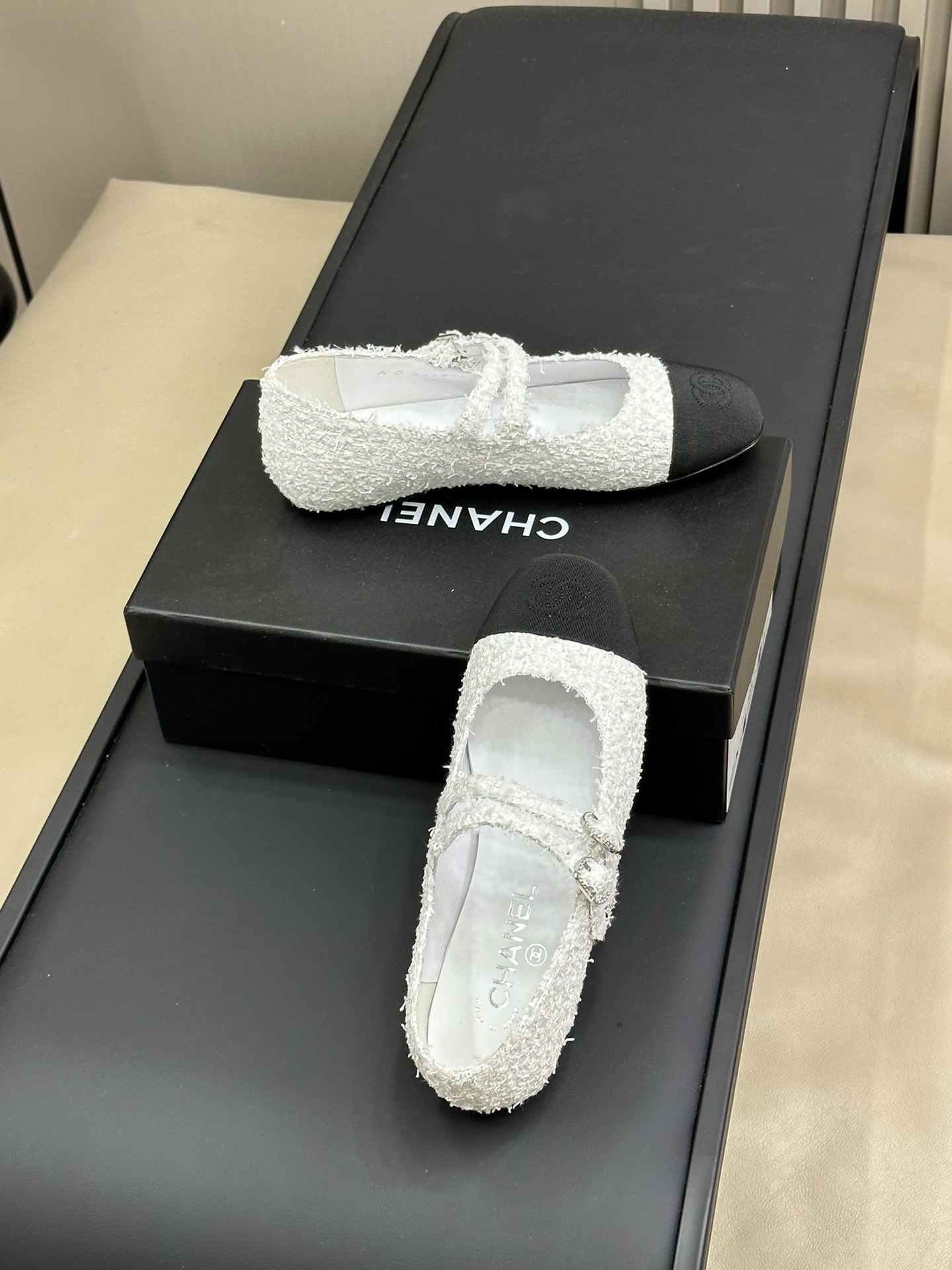 Bagsaaa Ch**el Mary Janes White Tweed G45697
