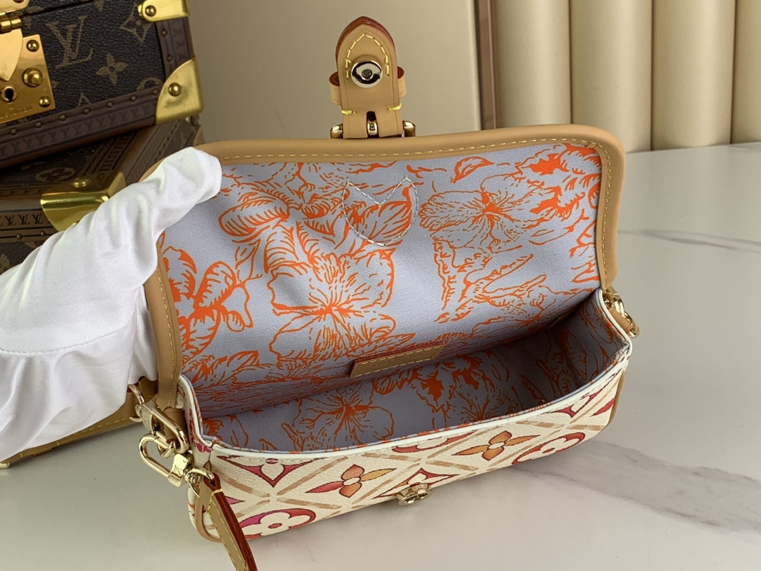 Bagsaaa L0vis Vvtt0n M83621 Nano Diane Bag Coral - 19 x 10.5 x 6 cm