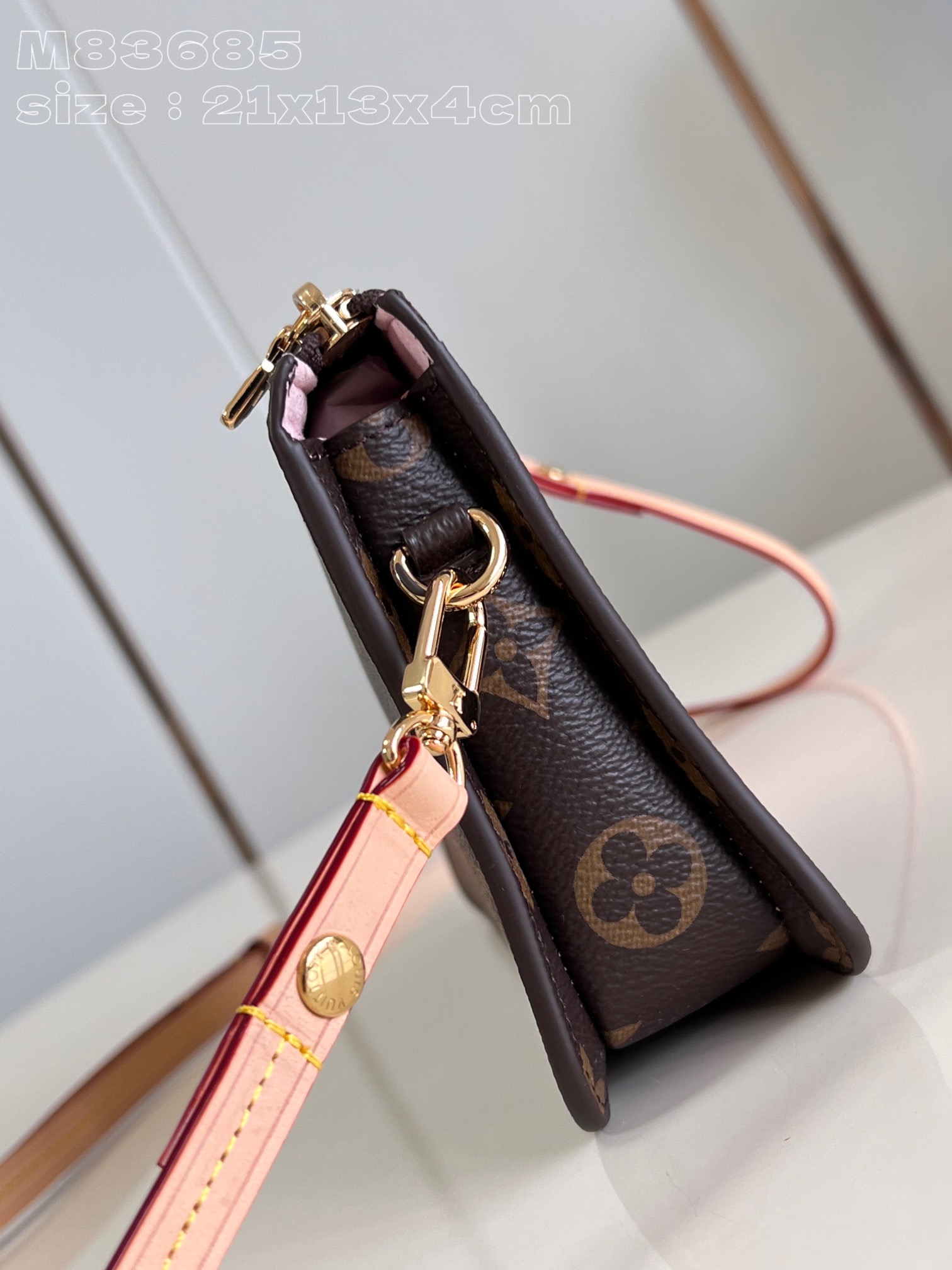 Bagsaaa L0vis Vvtt0n M83685 Lexington Pouch - 21.5 x 13 x 4.5 cm