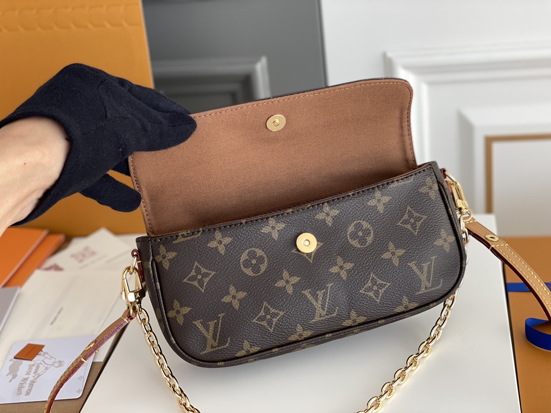 Bagsaaa L0vis Vvtt0n M81911 Ivy Wallet on Chain Bag Monogram - 23.5 x 12 x 4.3 cm