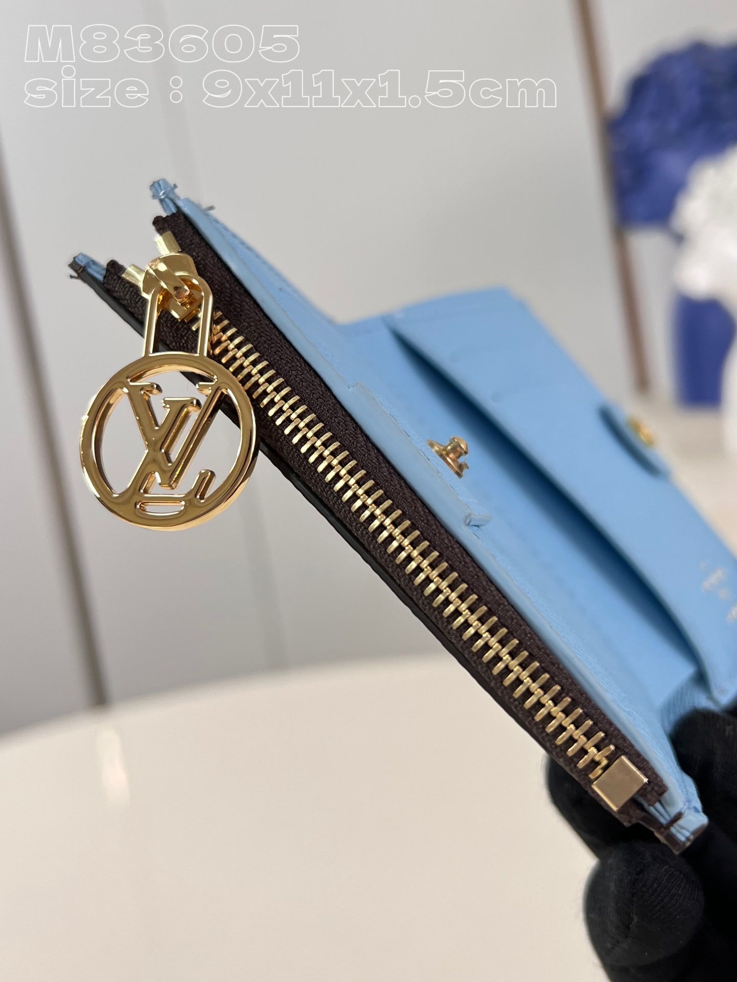 Bagsaaa L0vis Vvtt0n M83605 Lisa Wallet Blue Inside - 9 x 11.5 x 1.5 cm