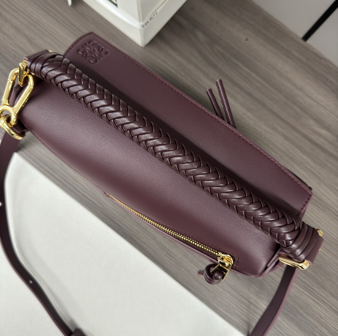 Bagsaaa L0ew* Small Puzzle bag in mellow calfskin dark burgundy - 24*10.5*16 cm