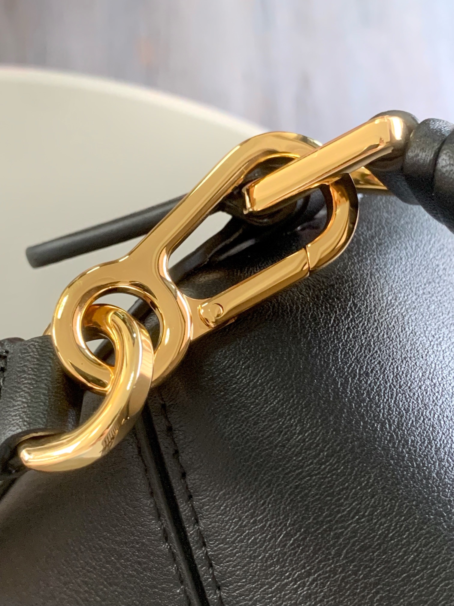Bagsaaa L0ew* Small Puzzle bag in mellow calfskin black - 24*10.5*16 cm