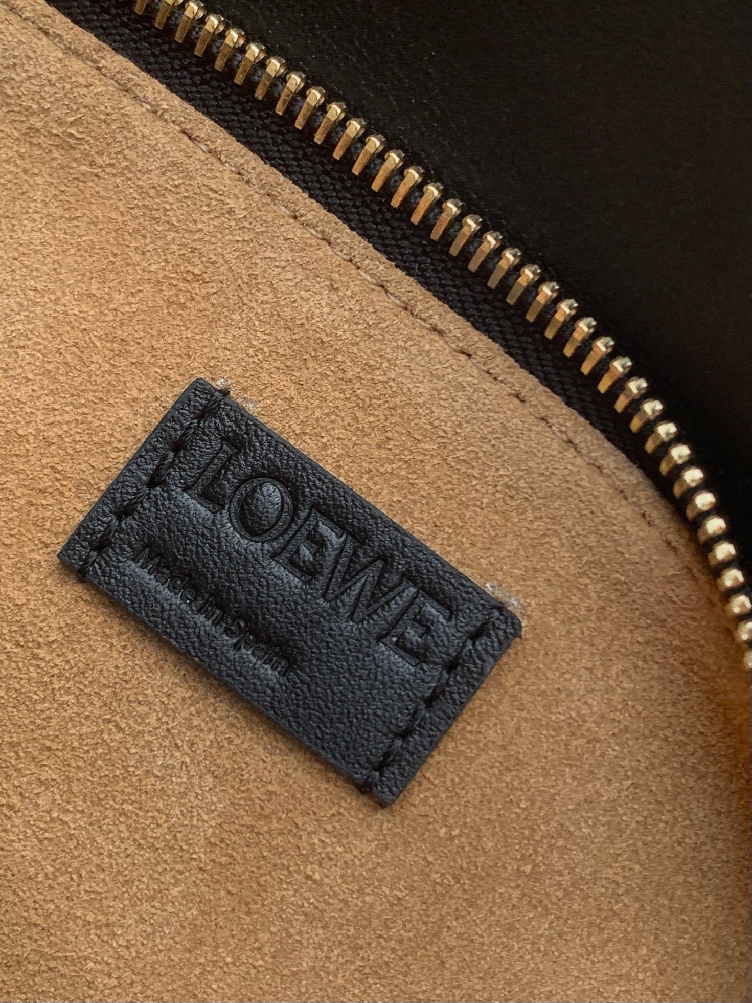 Bagsaaa L0ew* Small Puzzle bag in mellow calfskin black - 24*10.5*16 cm