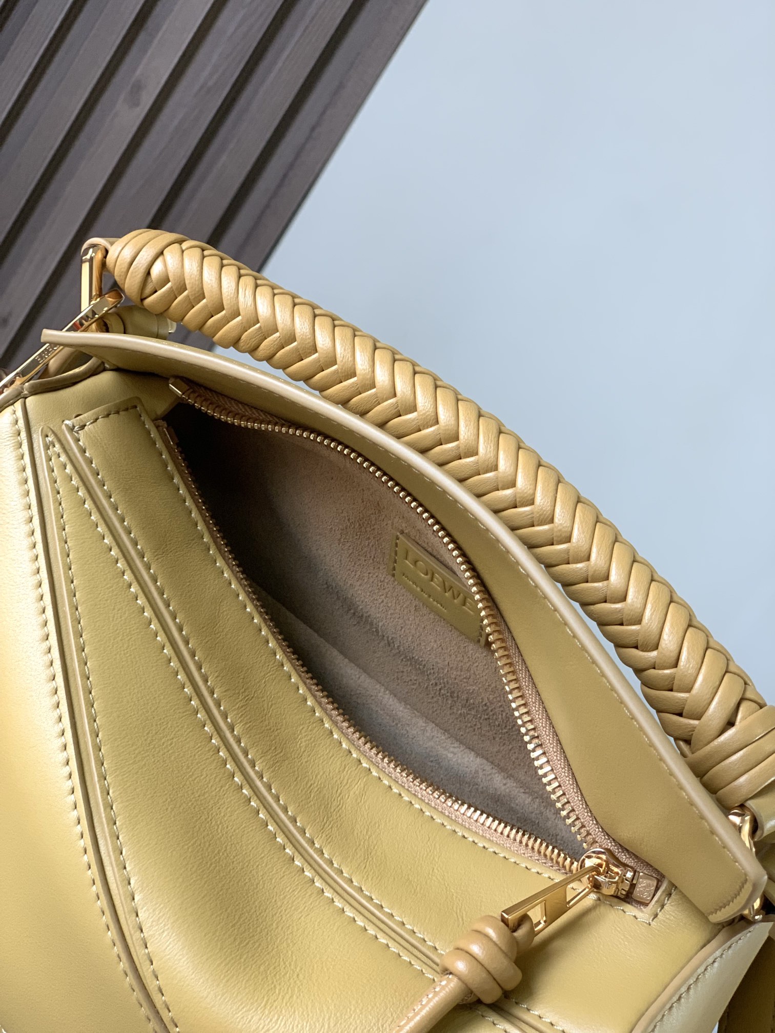 Bagsaaa L0ew* Small Puzzle bag in mellow calfskin yellow - 24*10.5*16 cm