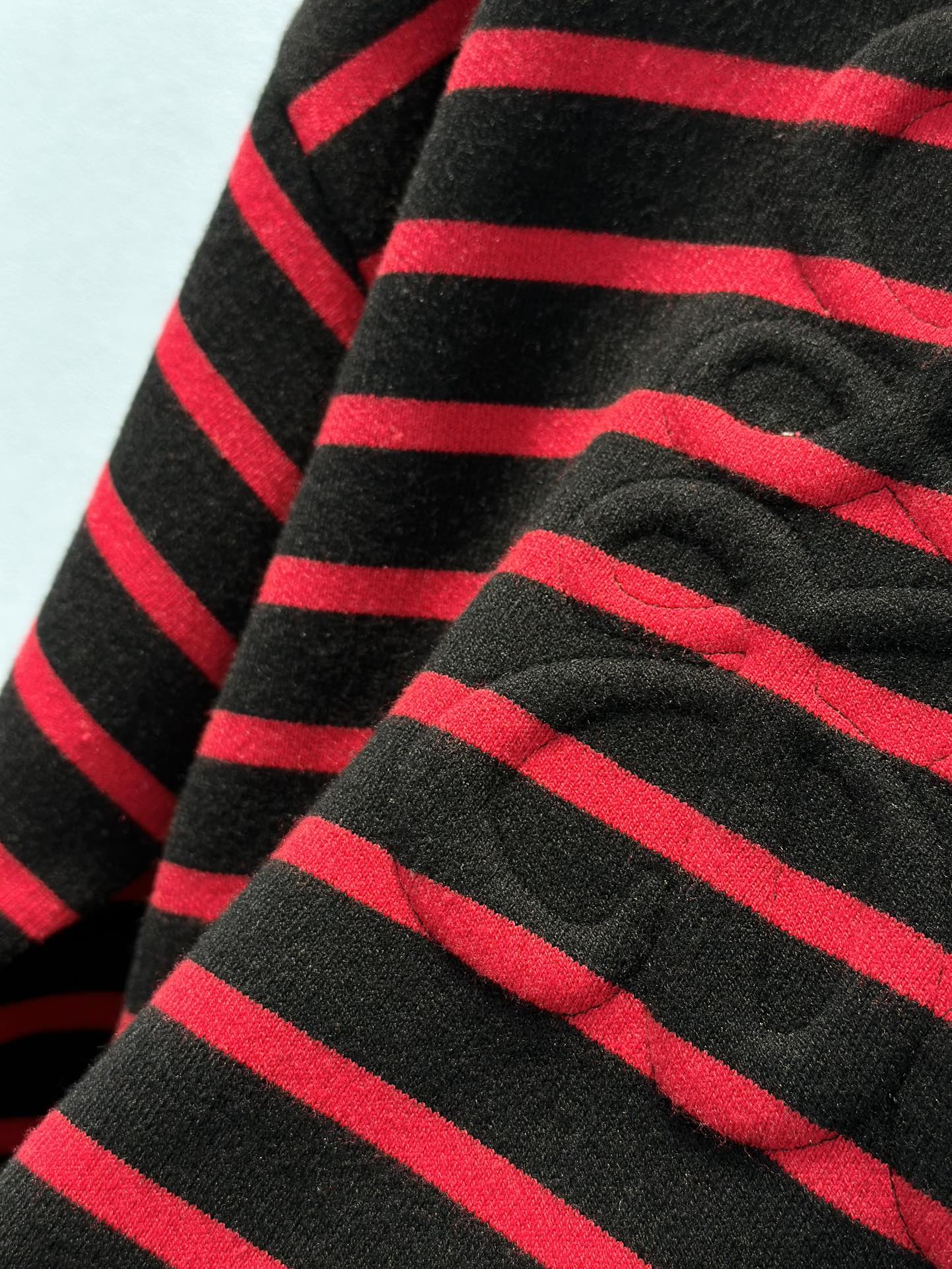 Bagsaaa L0ew* Anagram Sweater Red & Black