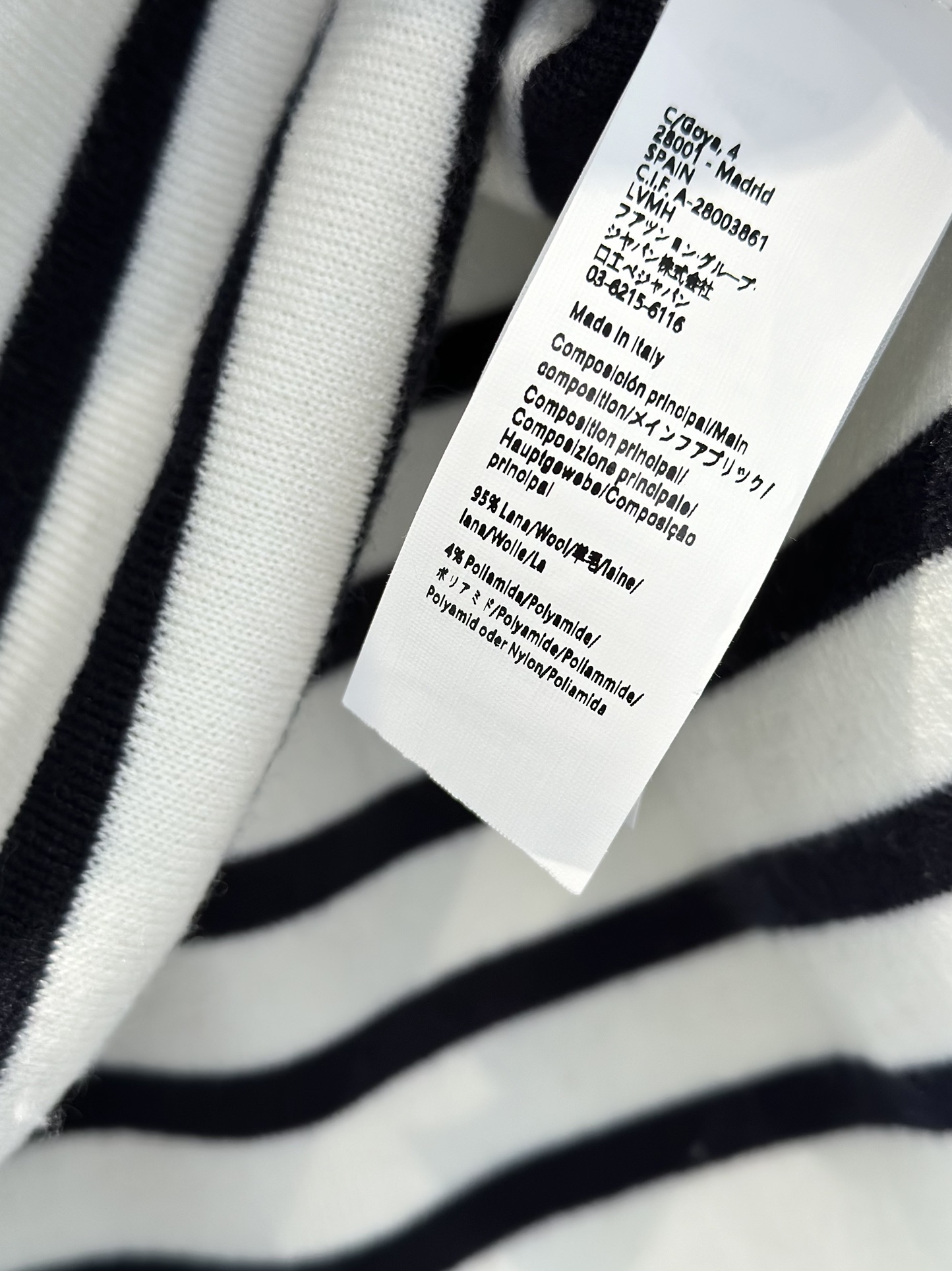 Bagsaaa L0ew* Anagram Sweater White & Black