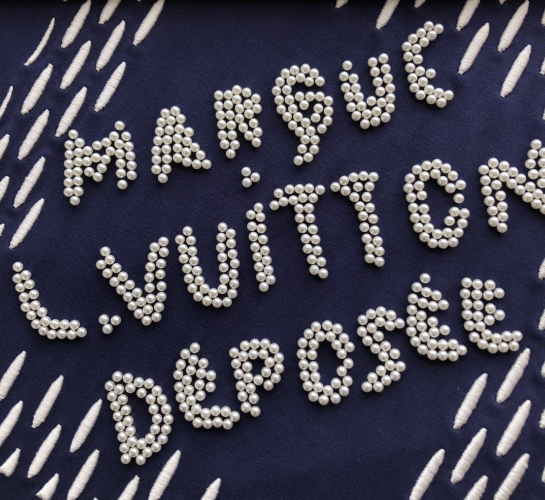 Bagsaaa LV Embroidered Signature Cotton T-Shirt Navy Blue