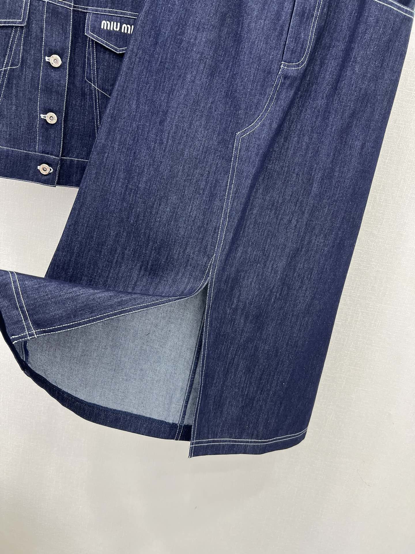 Bagsaaa L0ew* Jean Set