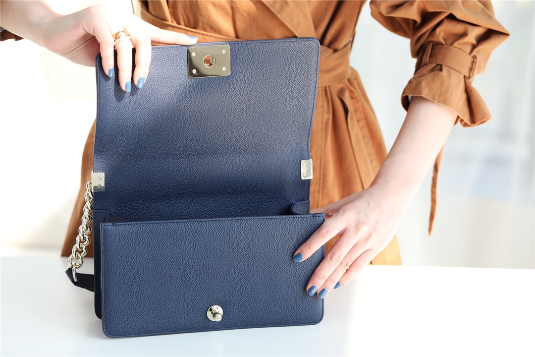 Bagsaaa Ch**el Boy Bag Caviar Navy Blue With Silver Hardware - 25cm