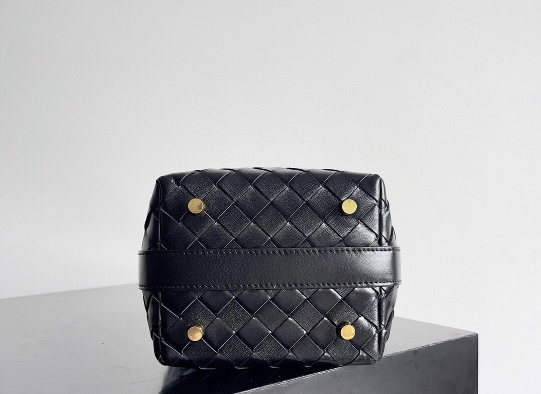 Bagsaaa B0tt*ga Ven*ta Candy Wallace Black - 17*13.5*5cm