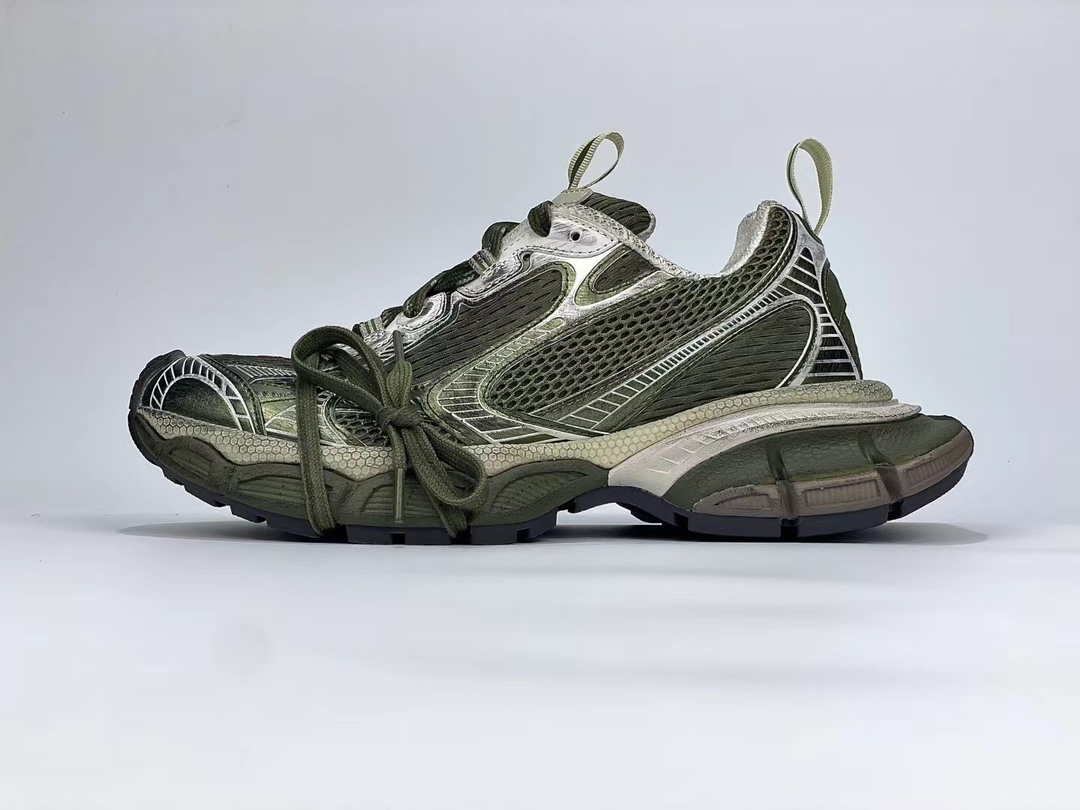 Bagsaaa Ba1en*iaga Green Sneaker