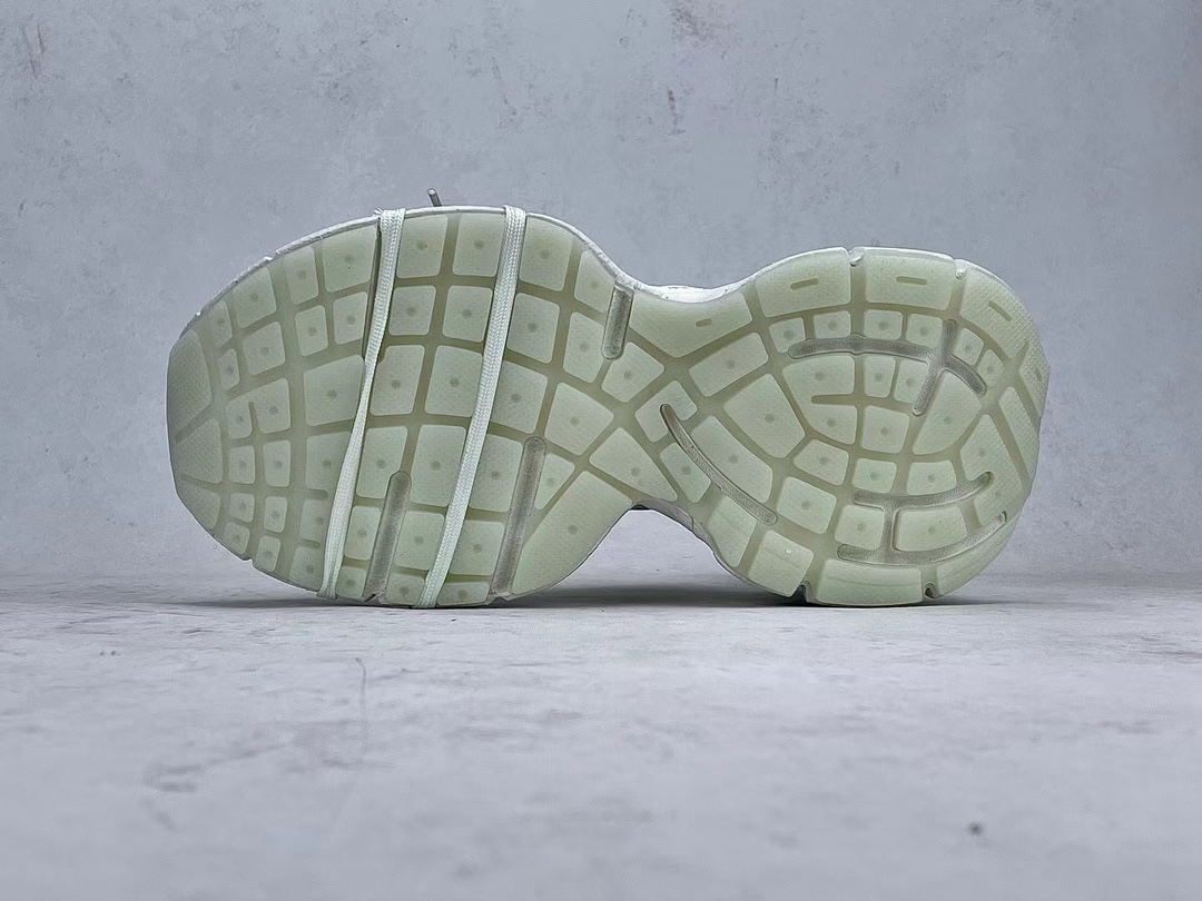 Bagsaaa Ba1en*iaga Light Green Sneaker