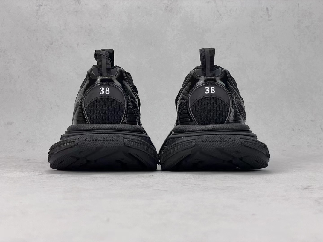 Bagsaaa Ba1en*iaga Black Sneaker