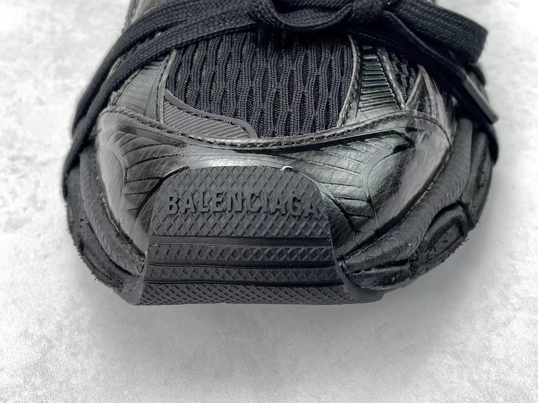 Bagsaaa Ba1en*iaga Black Sneaker