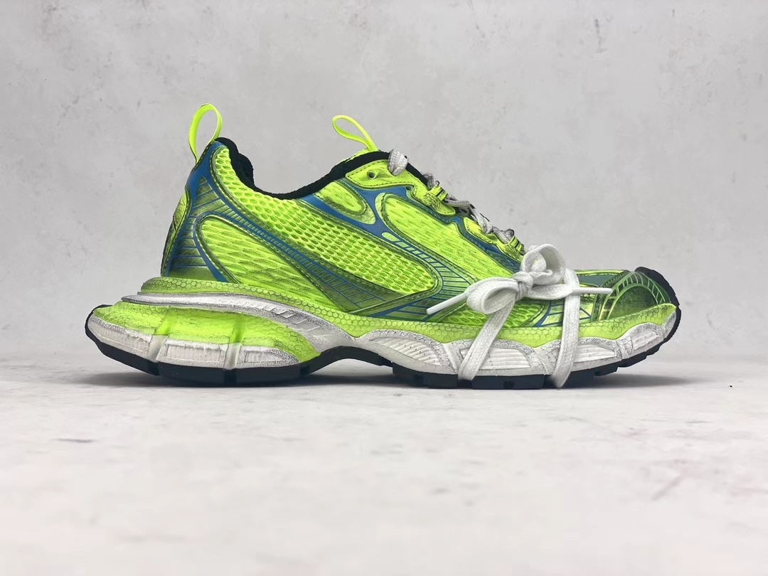 Bagsaaa Ba1en*iaga Neon Green Sneaker