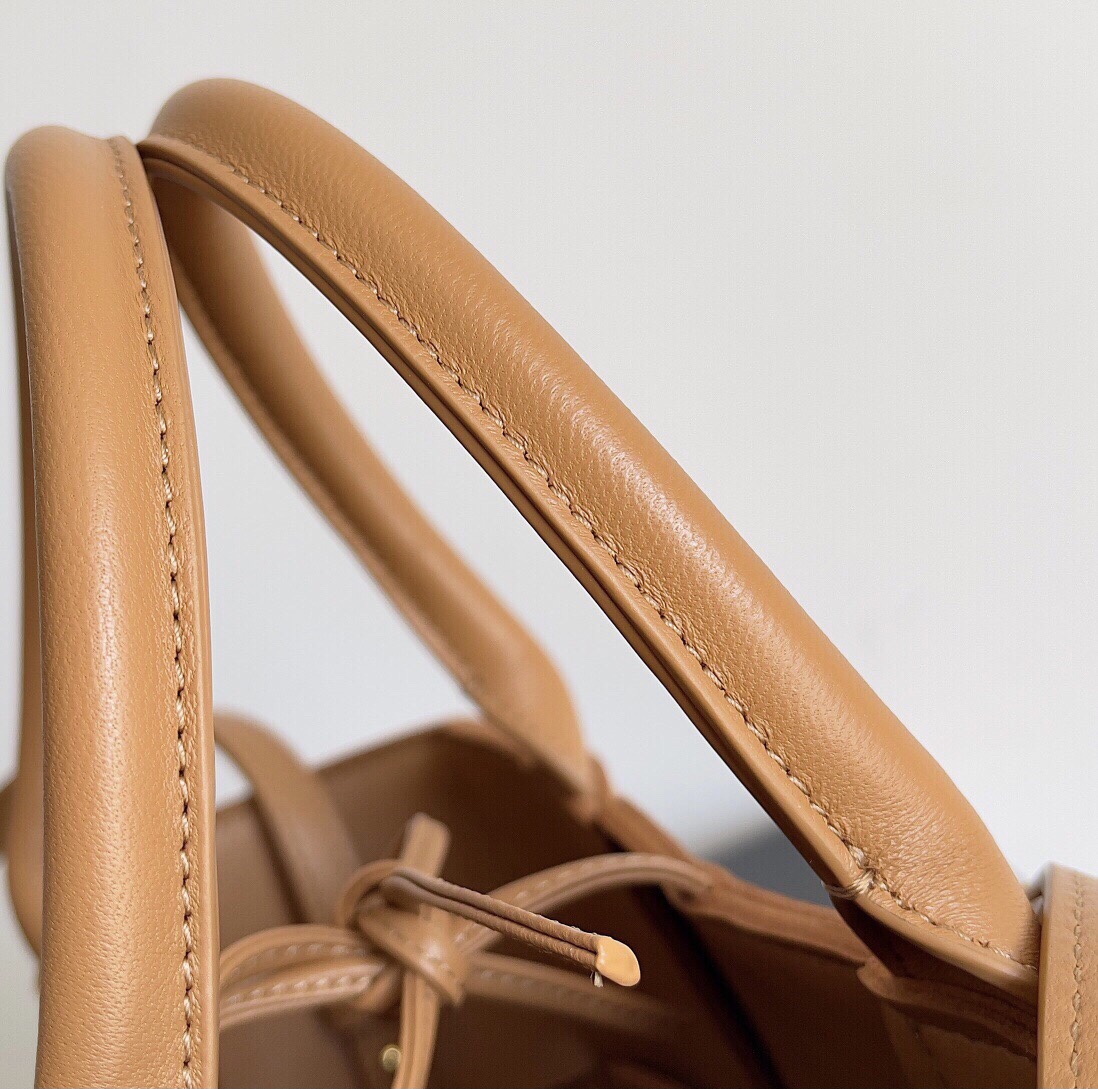 Bagsaaa B0tt*ga Ven*ta Mini Arco Tote Brown - 25*16*8cm