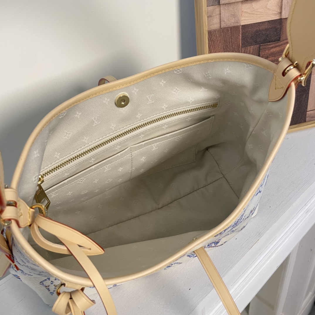 Bagsaaa L0vis Vvtt0n M24707 CarryAll PM Multicolor Beige - 29×24×12cm