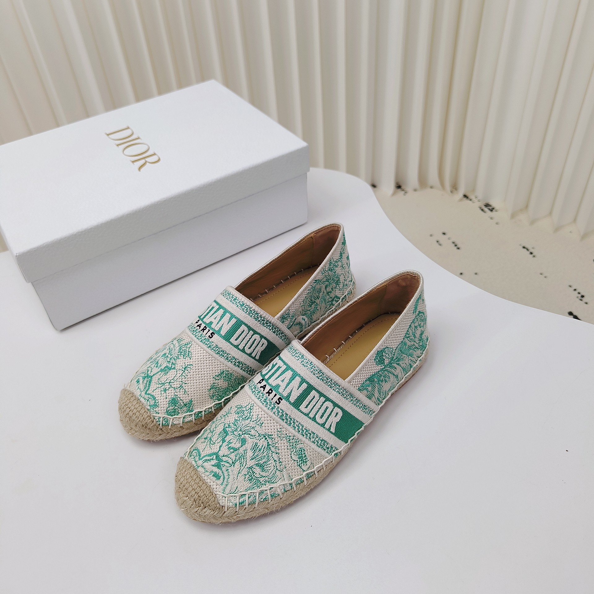 Bagsaaa D10riviera D10r Granville Espadrille Cotton Embroidered with Aquamarina Toile de Jouy Sauvage Motif