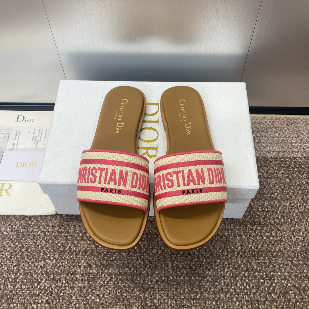 Bagsaaa D10riviera Dway Slide Natural Raffia and Candy Pink Embroidered Cotton