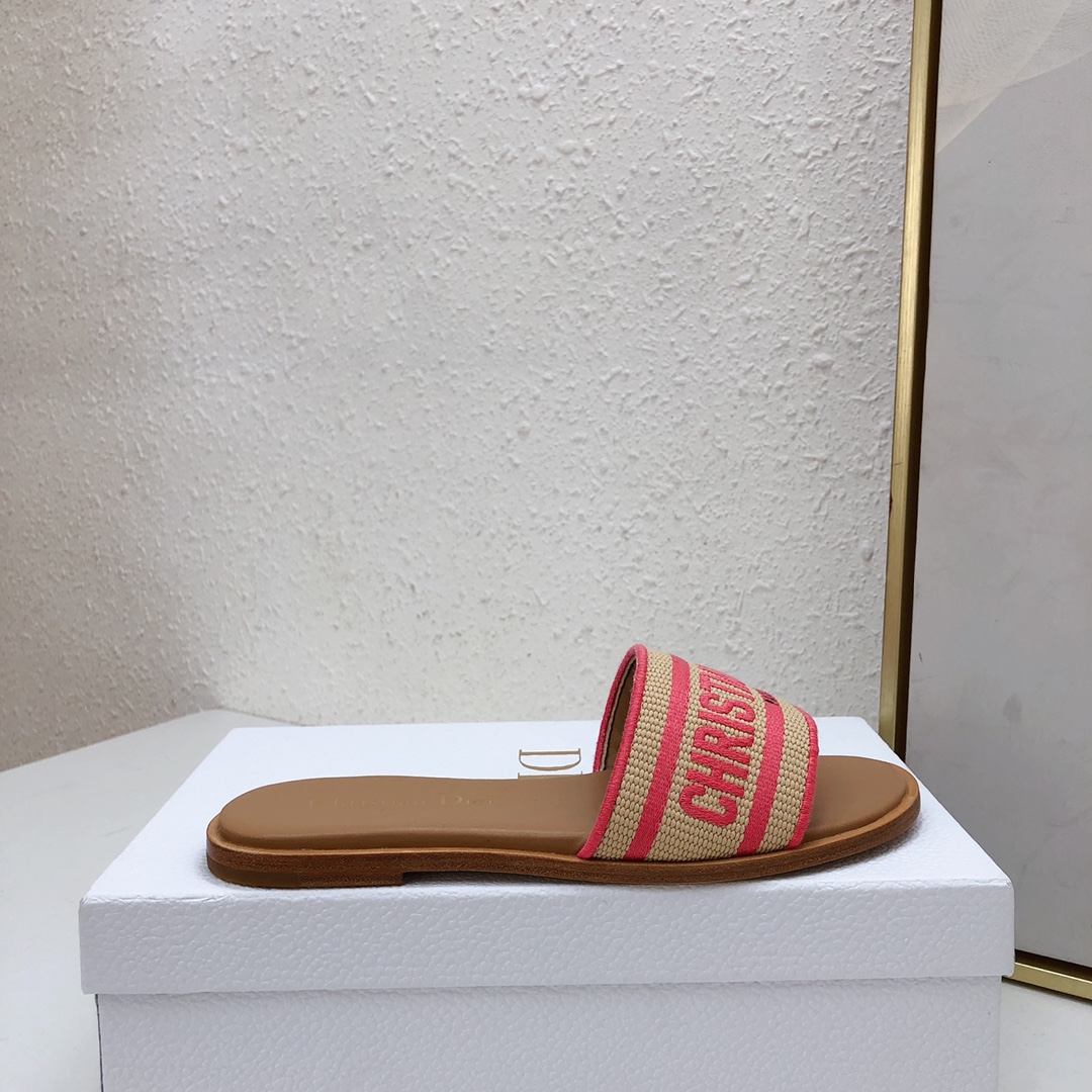 Bagsaaa D10riviera Dway Slide Natural Raffia and Candy Pink Embroidered Cotton