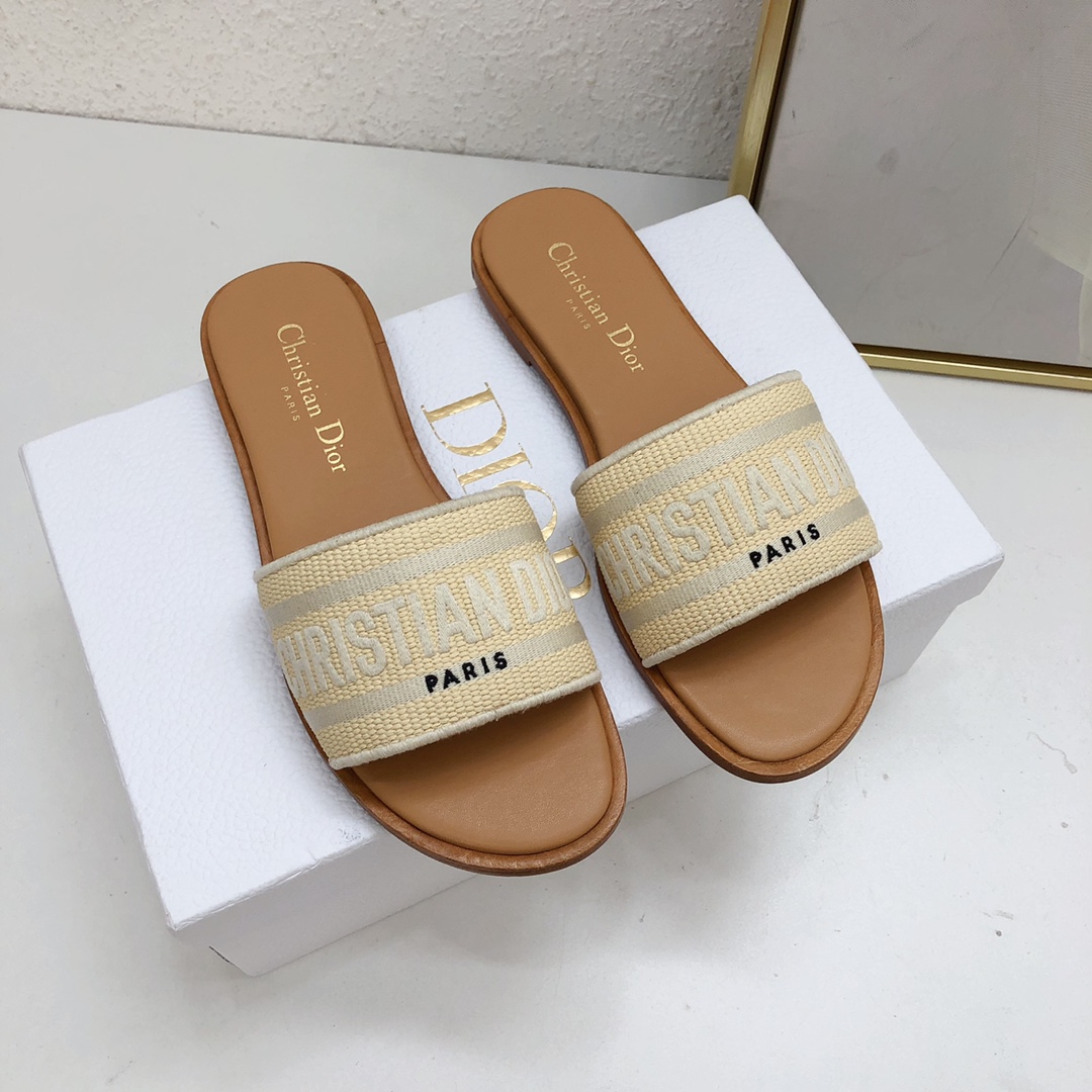 Bagsaaa D10riviera Dway Slide Natural Raffia and White Embroidered Cotton